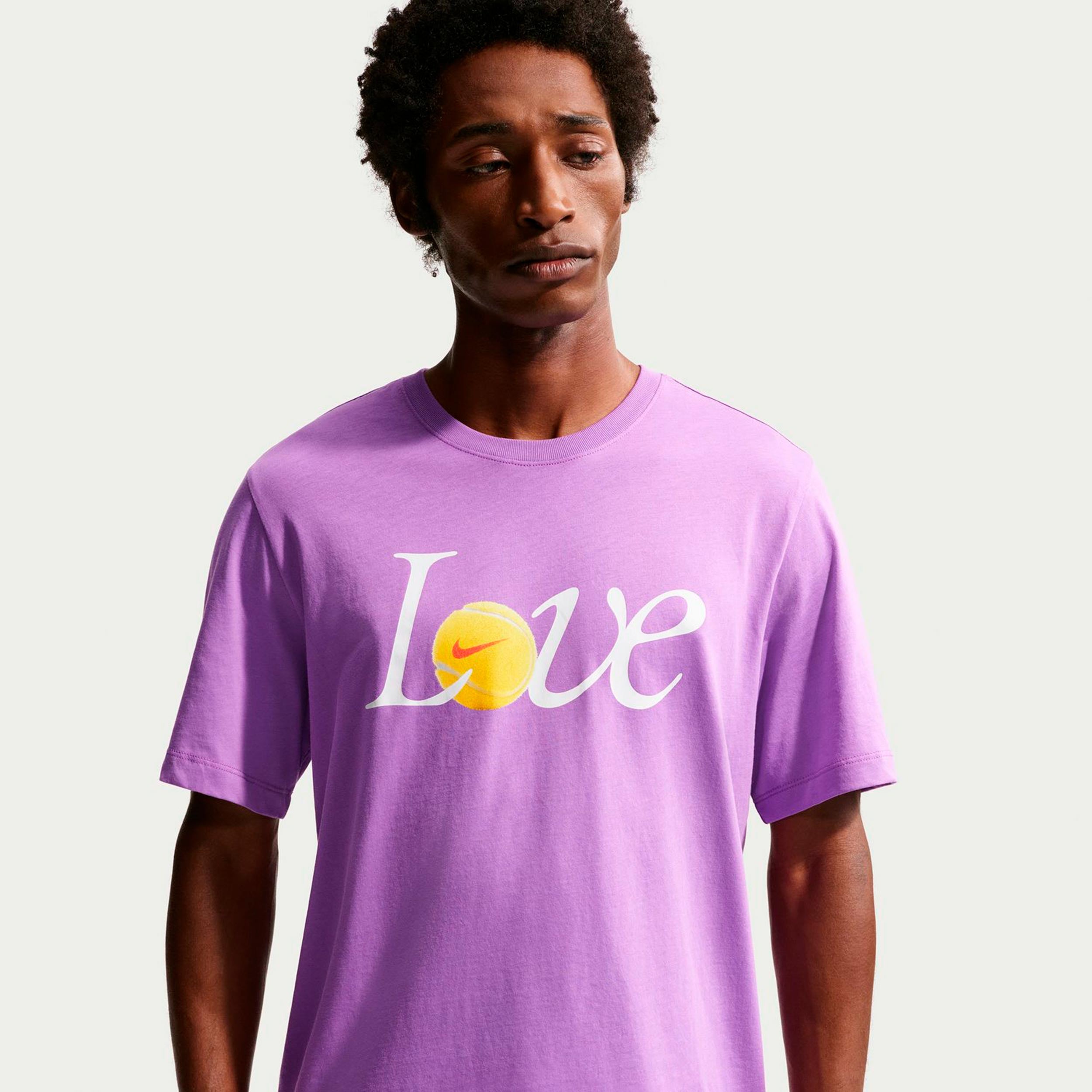 トップス FEELS. LOVE ICON T-SHIRT PURPLE M Court Love T-Shirt Men - purple | Tennis-Point