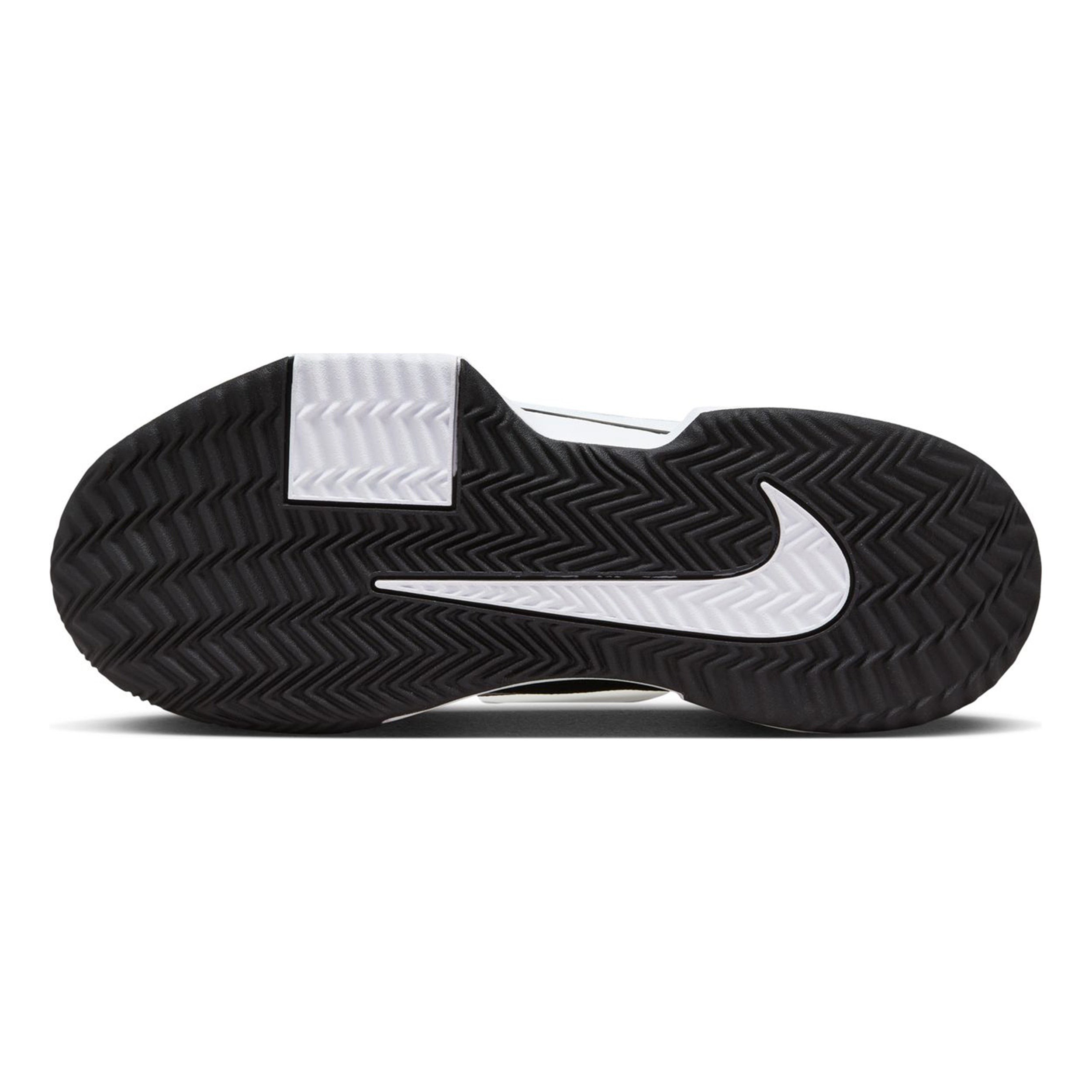 Nike GP Challenge Pro Clay Court Shoe Women-Black,White | Tennis-Point