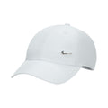 Dri-Fit Club Cap Unisex - white