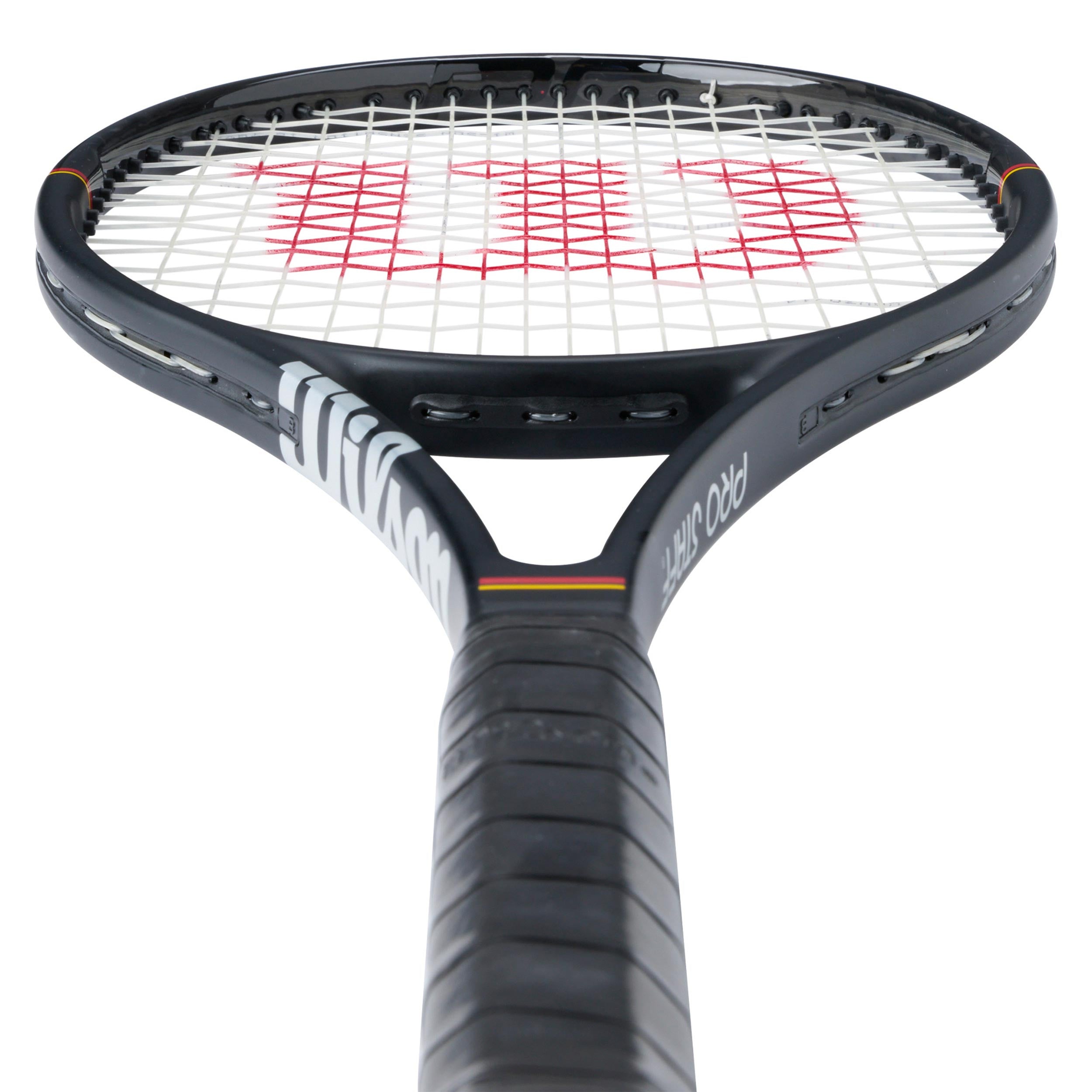 Pro Staff 97 L Classic Tour racket unstrung | Tennis-Point