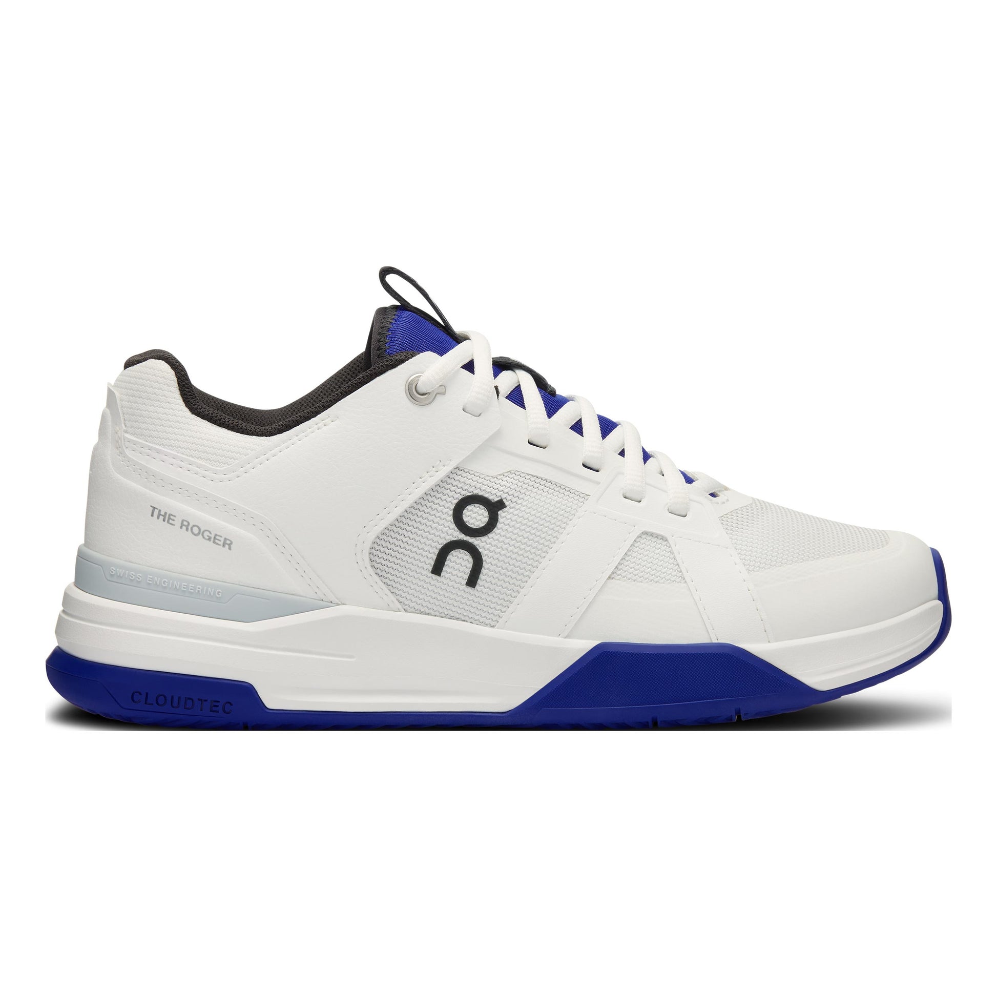 On The Roger Clubhouse Pro All court shoe Women - white, dark blue
