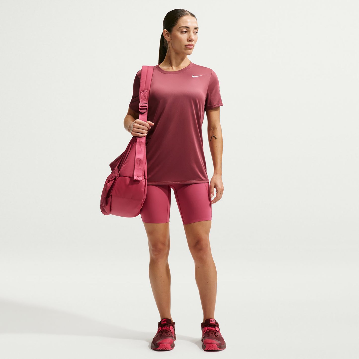 Nike Dri-Fit Regular T-Shirt Women - mauve