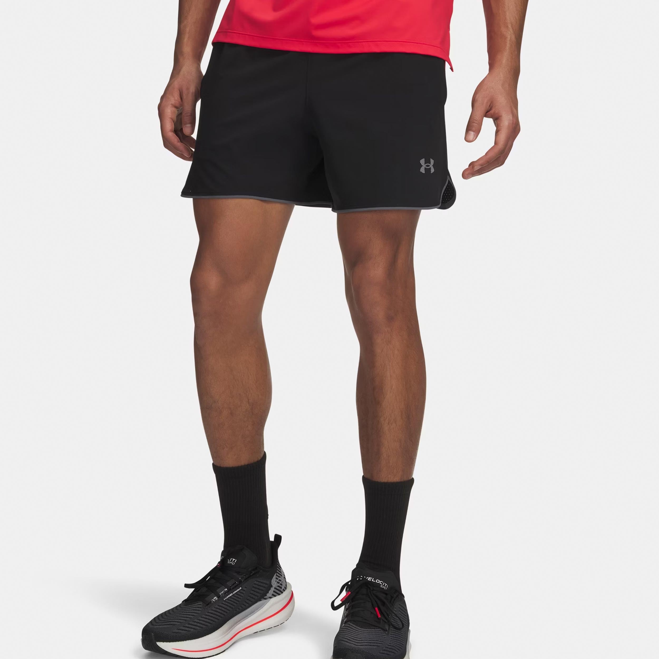 Under Armour Velociti Pro Vent 5in  Running shorts Men - black, silver