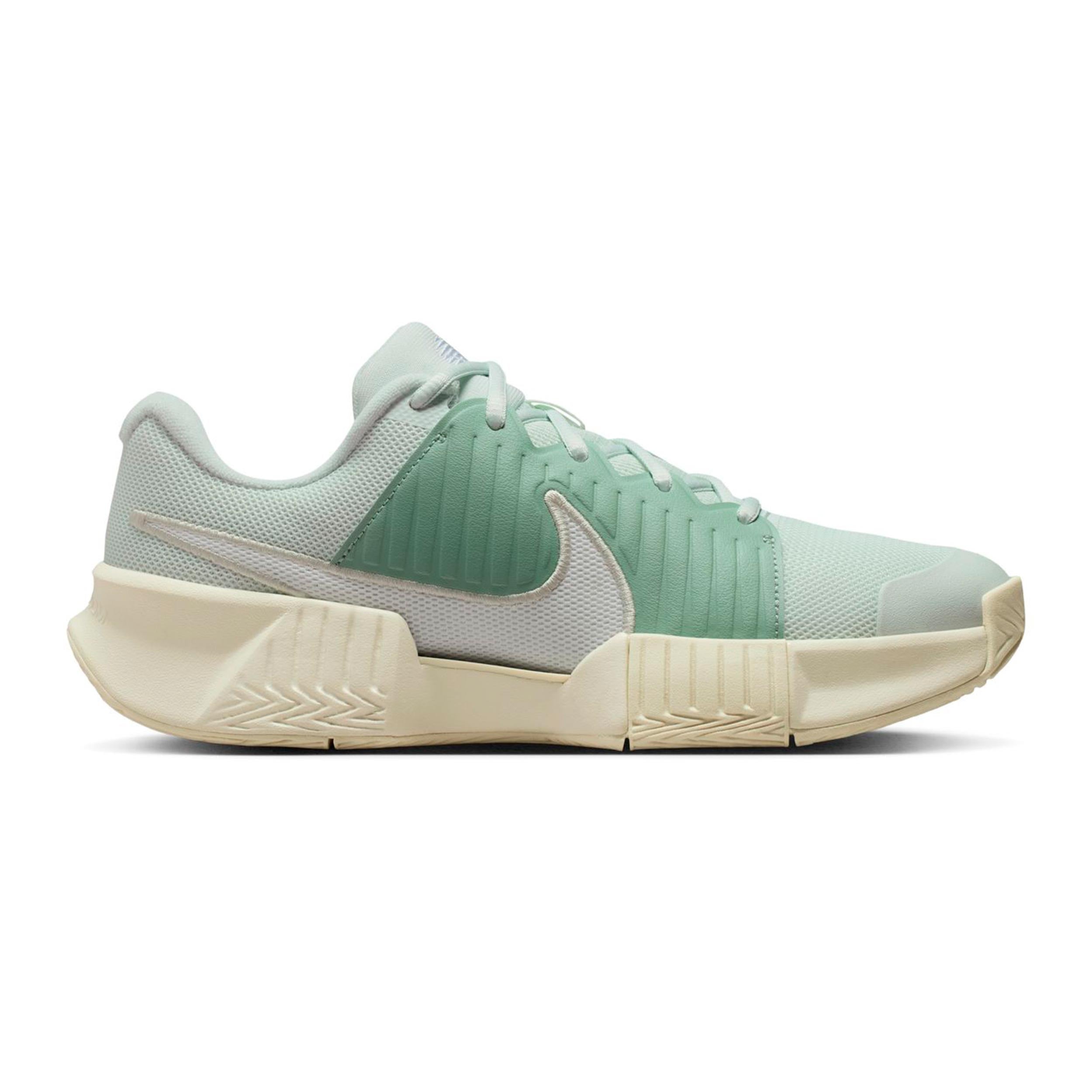 Zoom Gp Challenge Pro All court shoe Women - sage, cream | Tennis