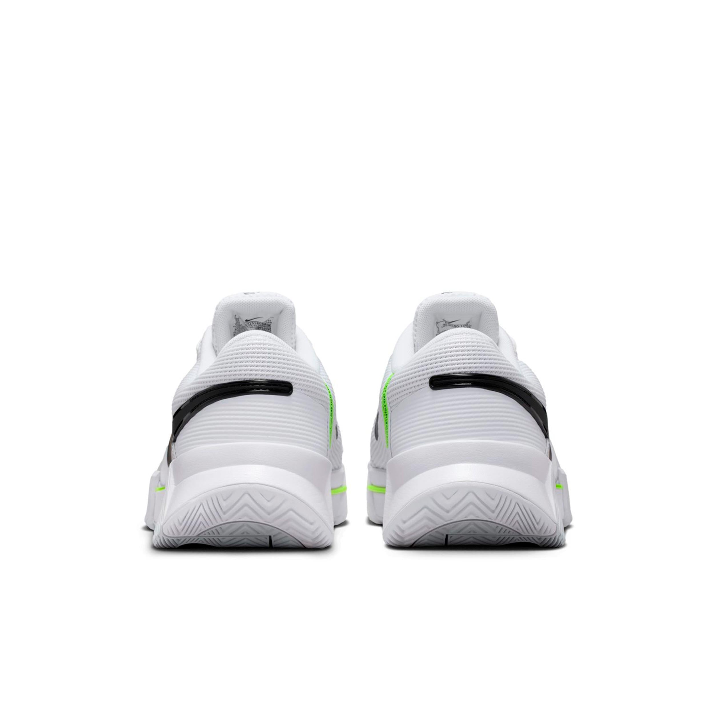 Zoom Gp Challenge 1.5 All court shoe Men-white, black | Tennis-Point