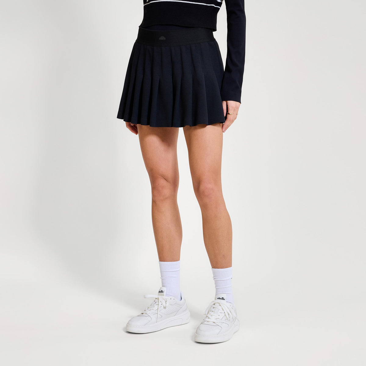 Ellesse Ortegas Shorts Women - black