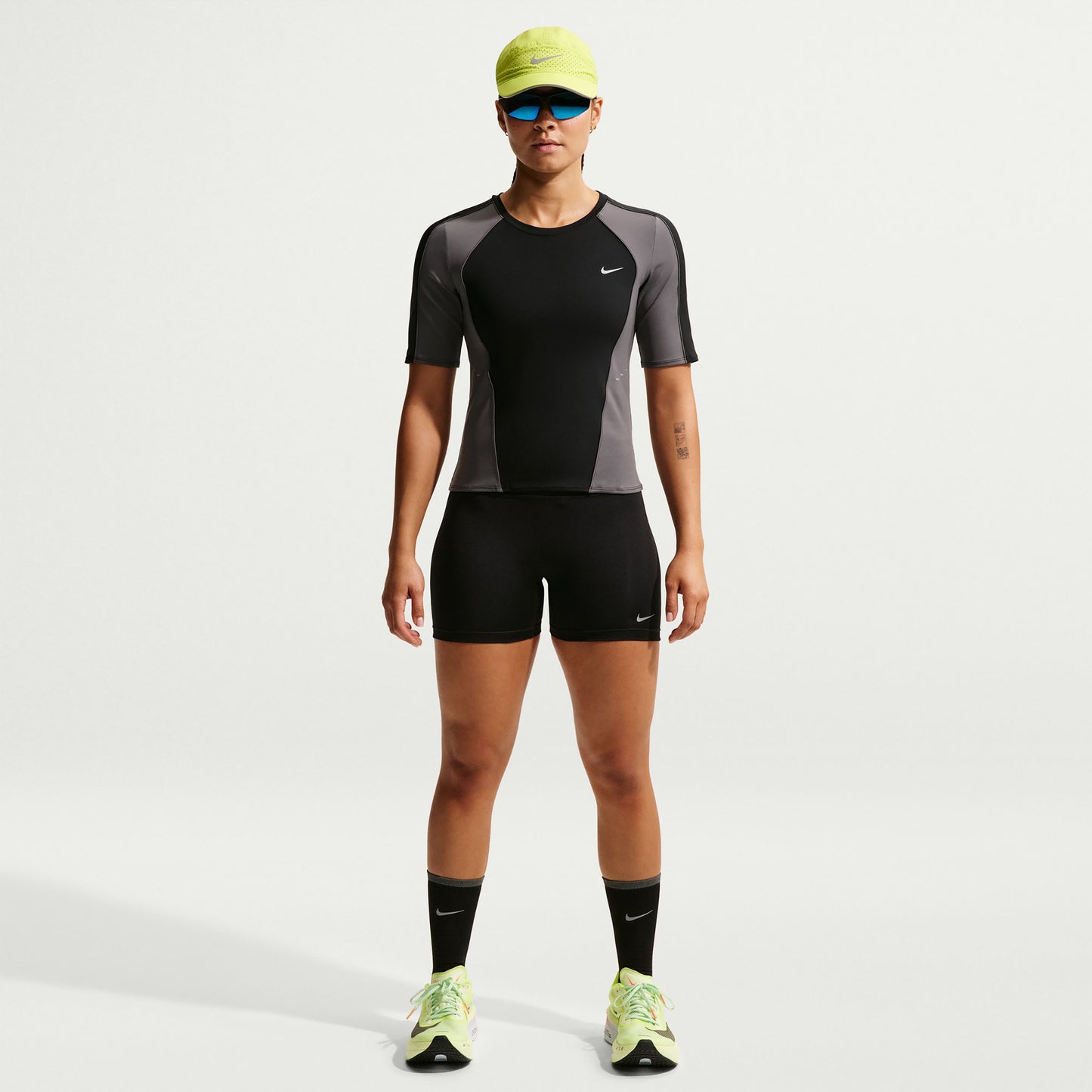 Nike Tempo   Running tights Women - black, silver