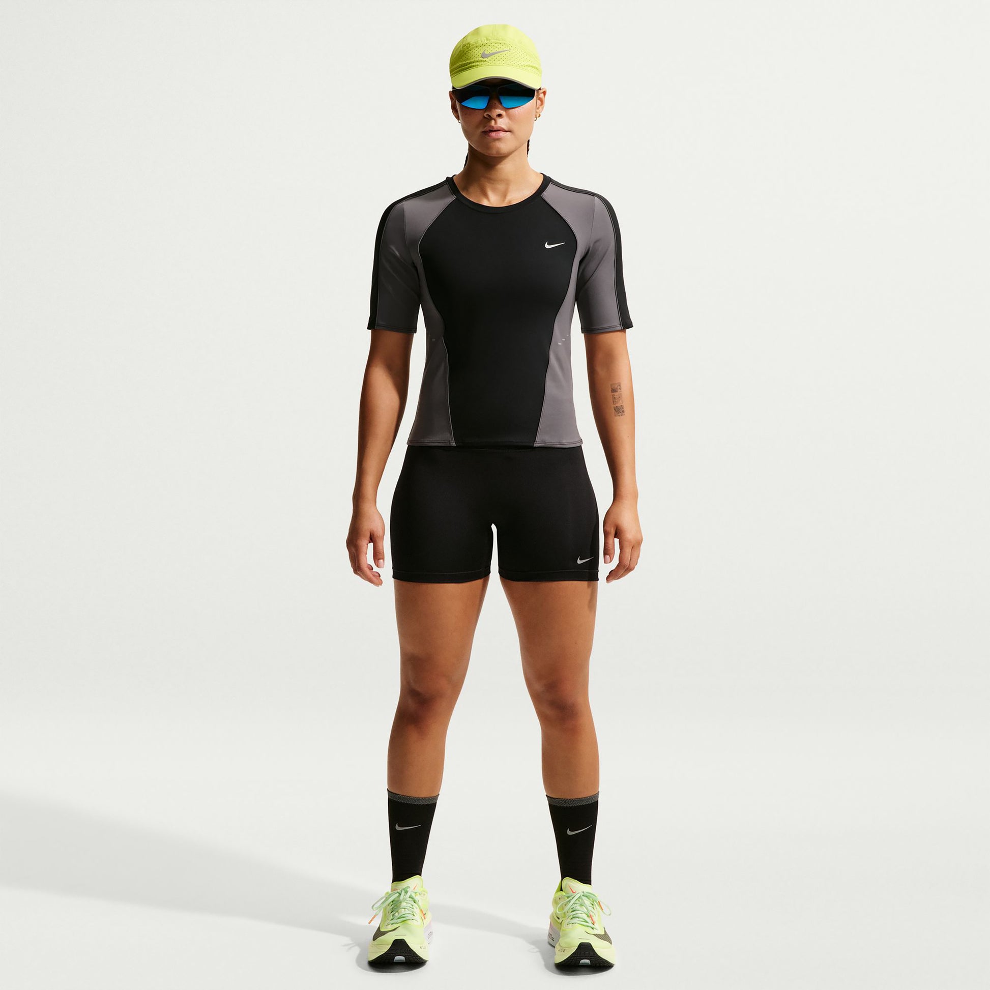 Nike Tempo   Running tights Women - black, silver