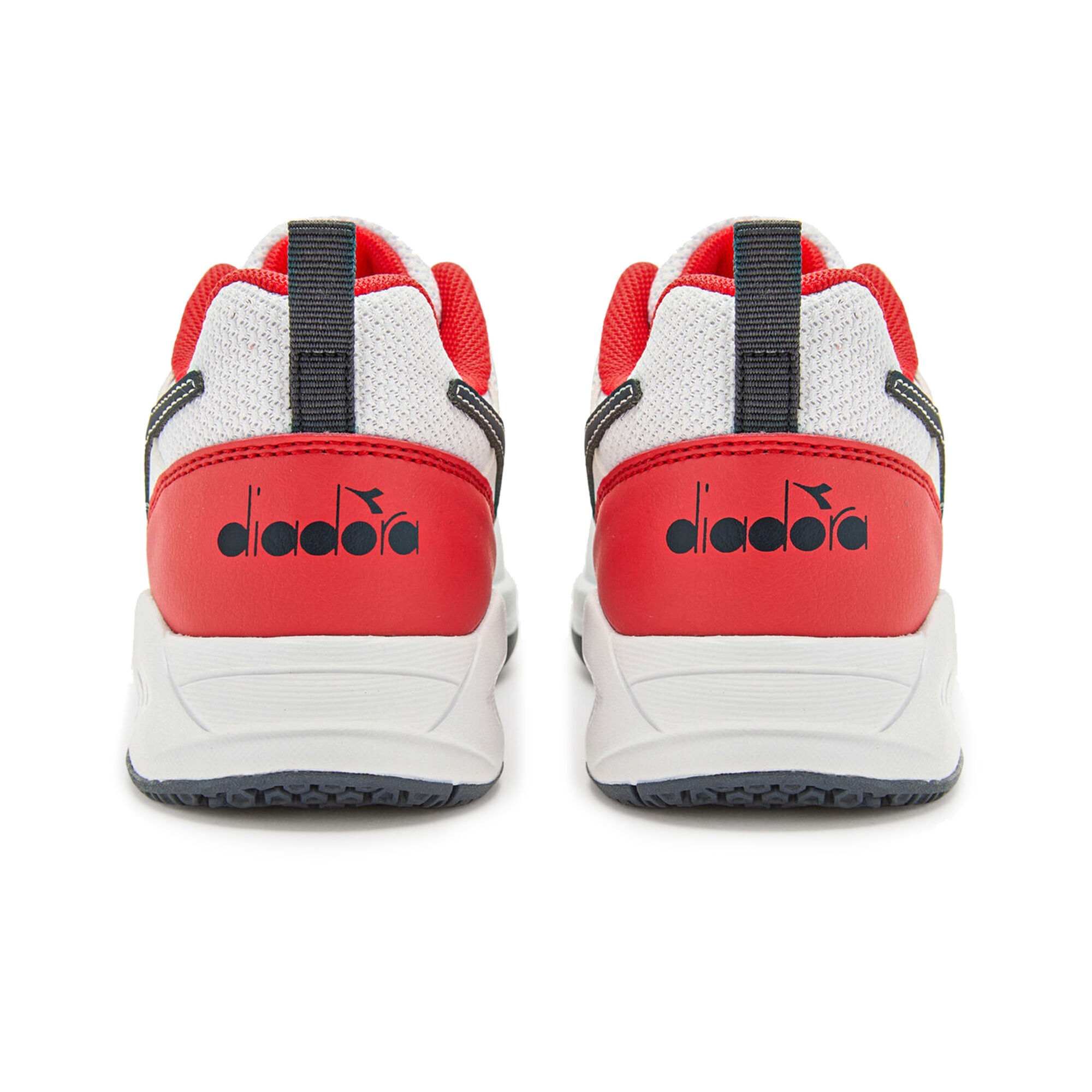 Diadora