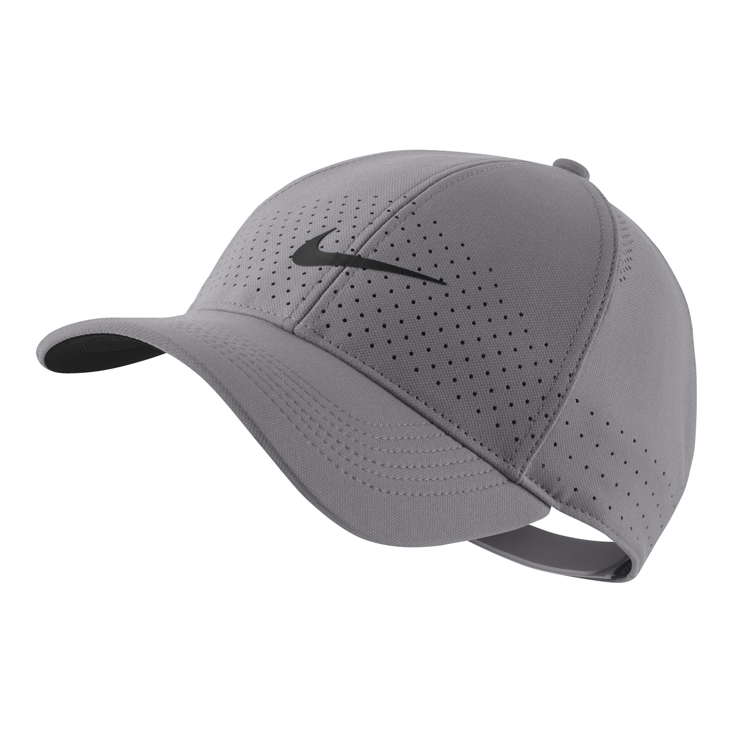 Nike aerobill legacy top