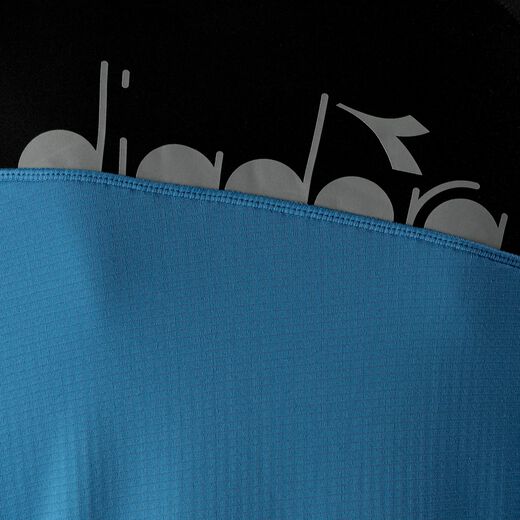 Diadora