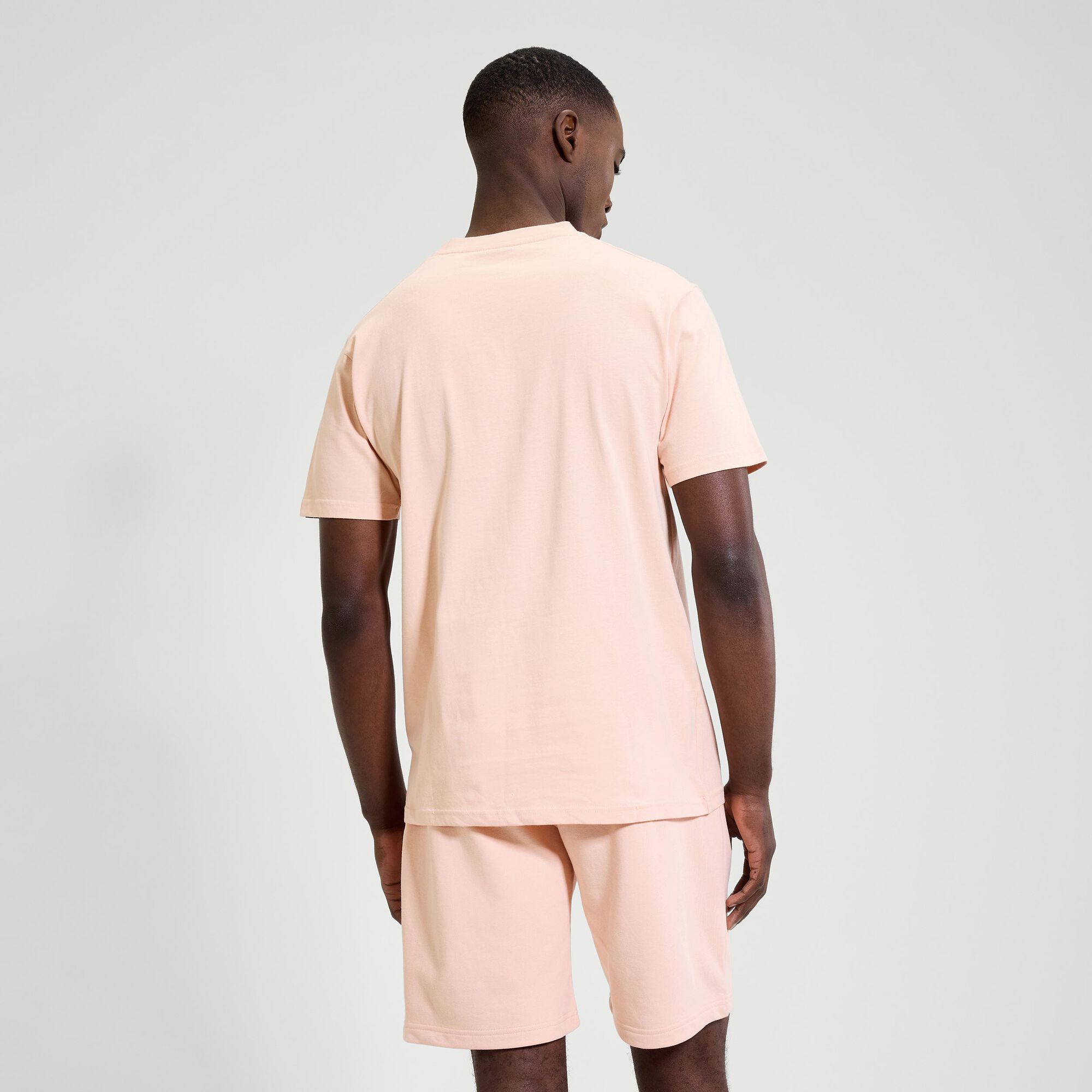 Ellesse