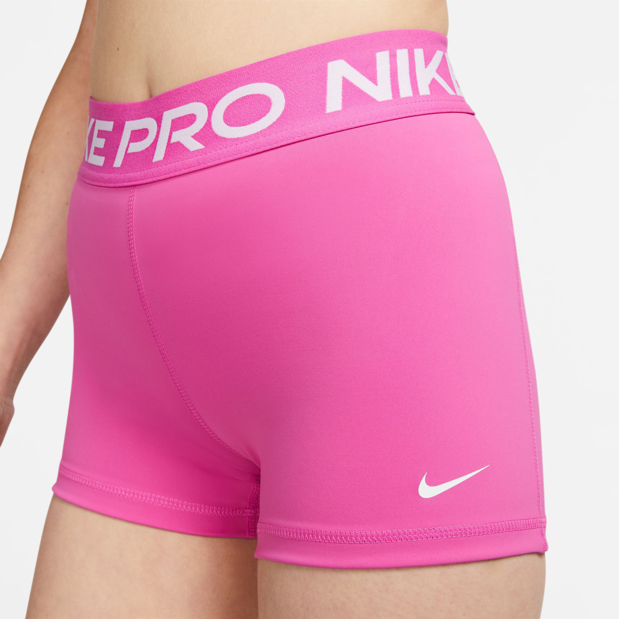 Short rosa nike 2025