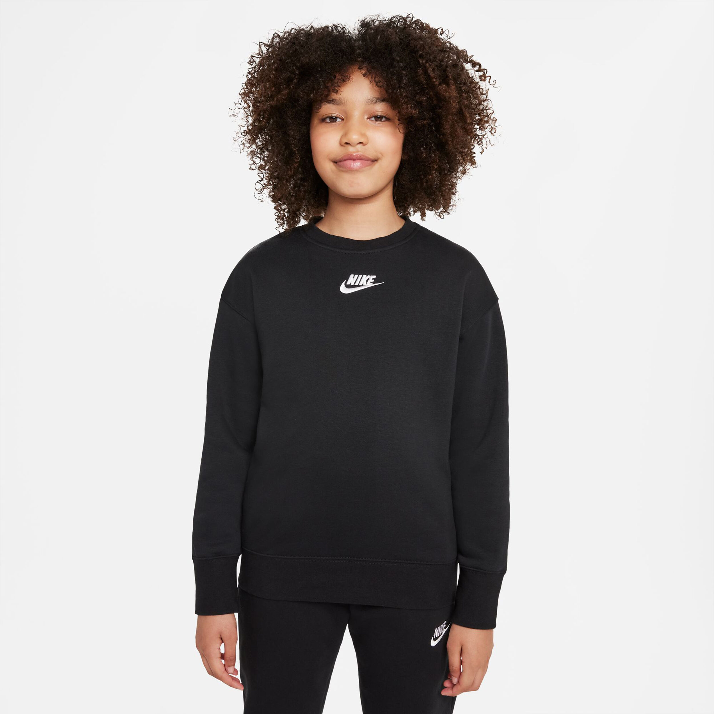 Buy Nike Sportswear Club Fleece Crrew Sweatshirt Girls Black White online Tennis Point UK