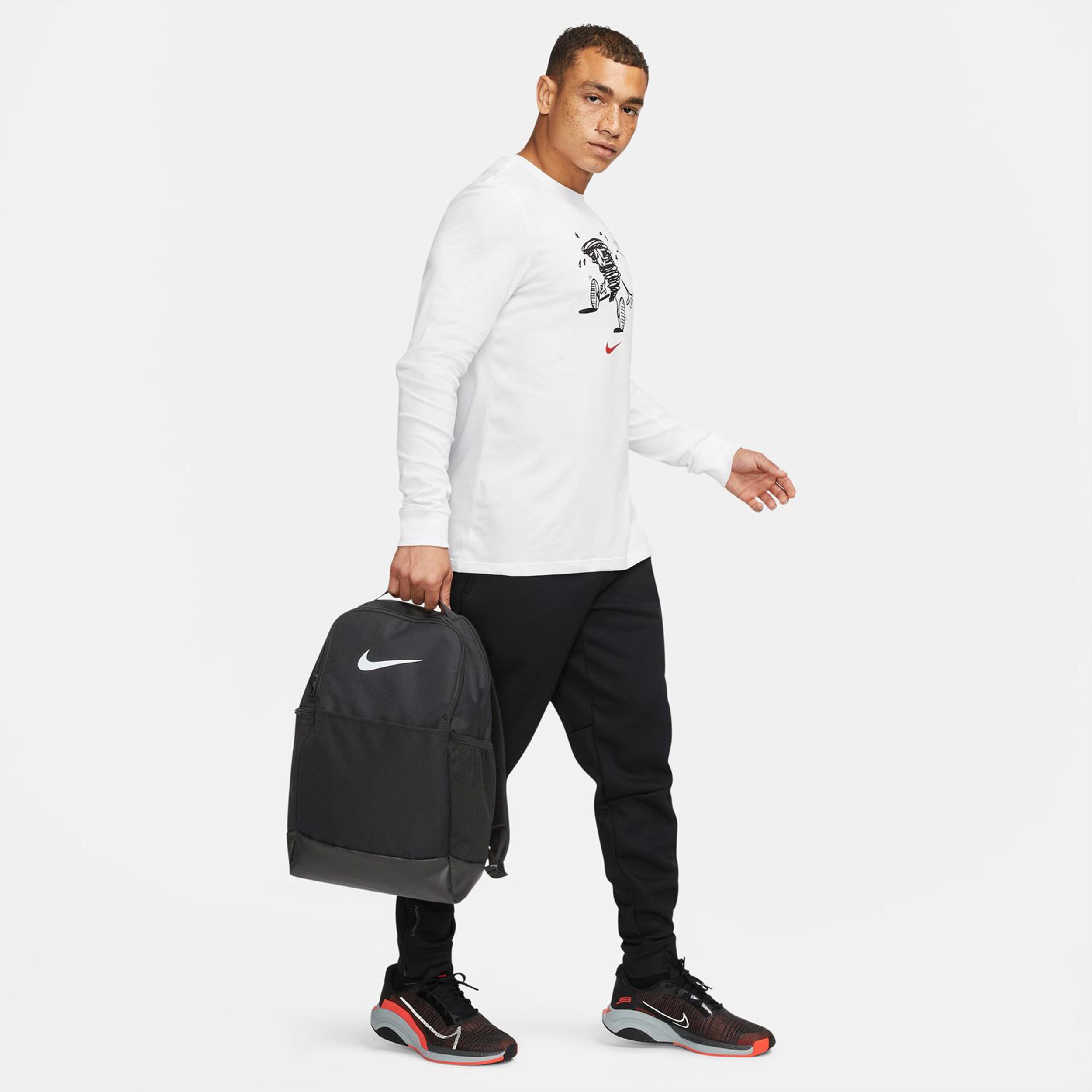 Nike brasilia backpack sales 9.0