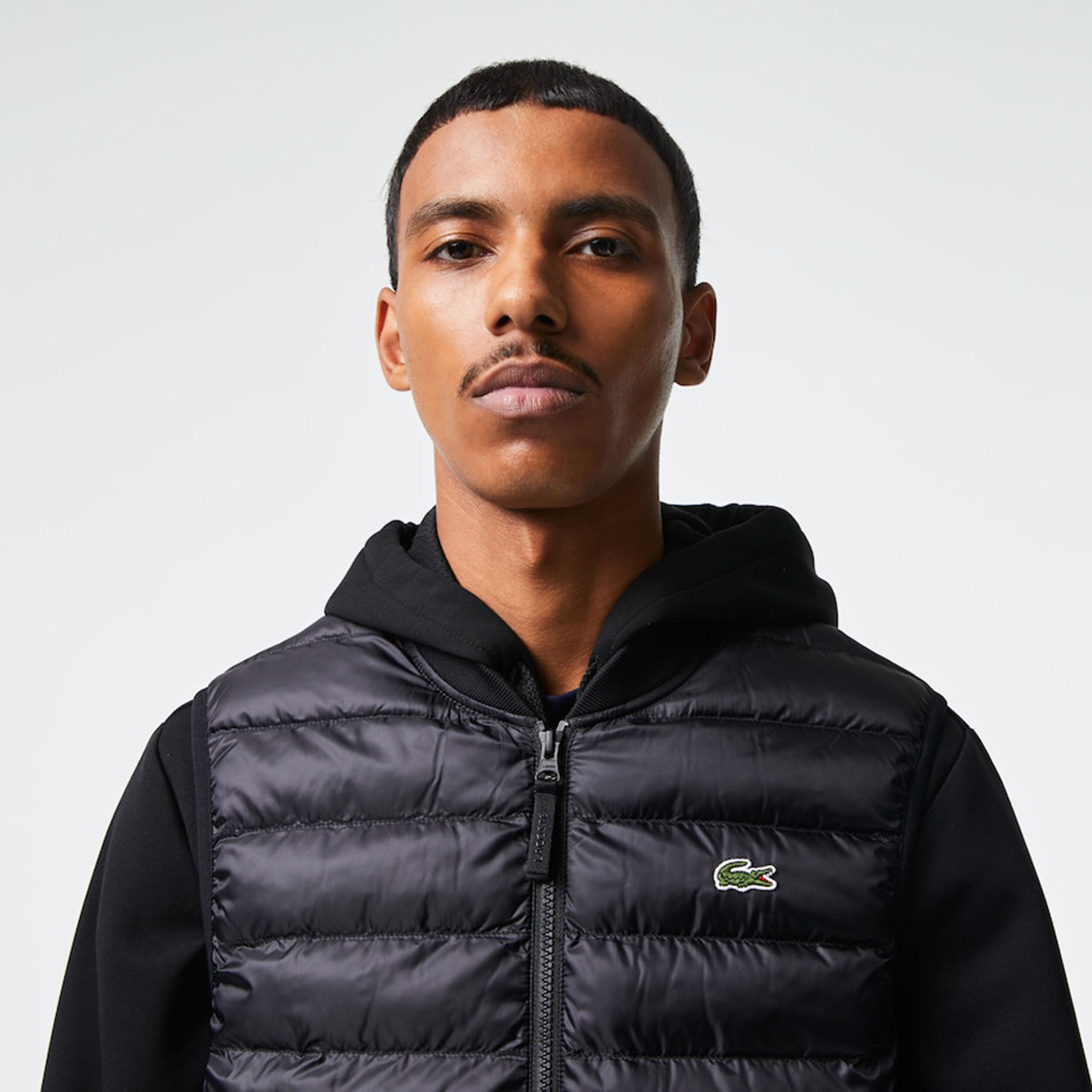 Buy Lacoste Core Essentials Vest Men Black online Tennis Point UK