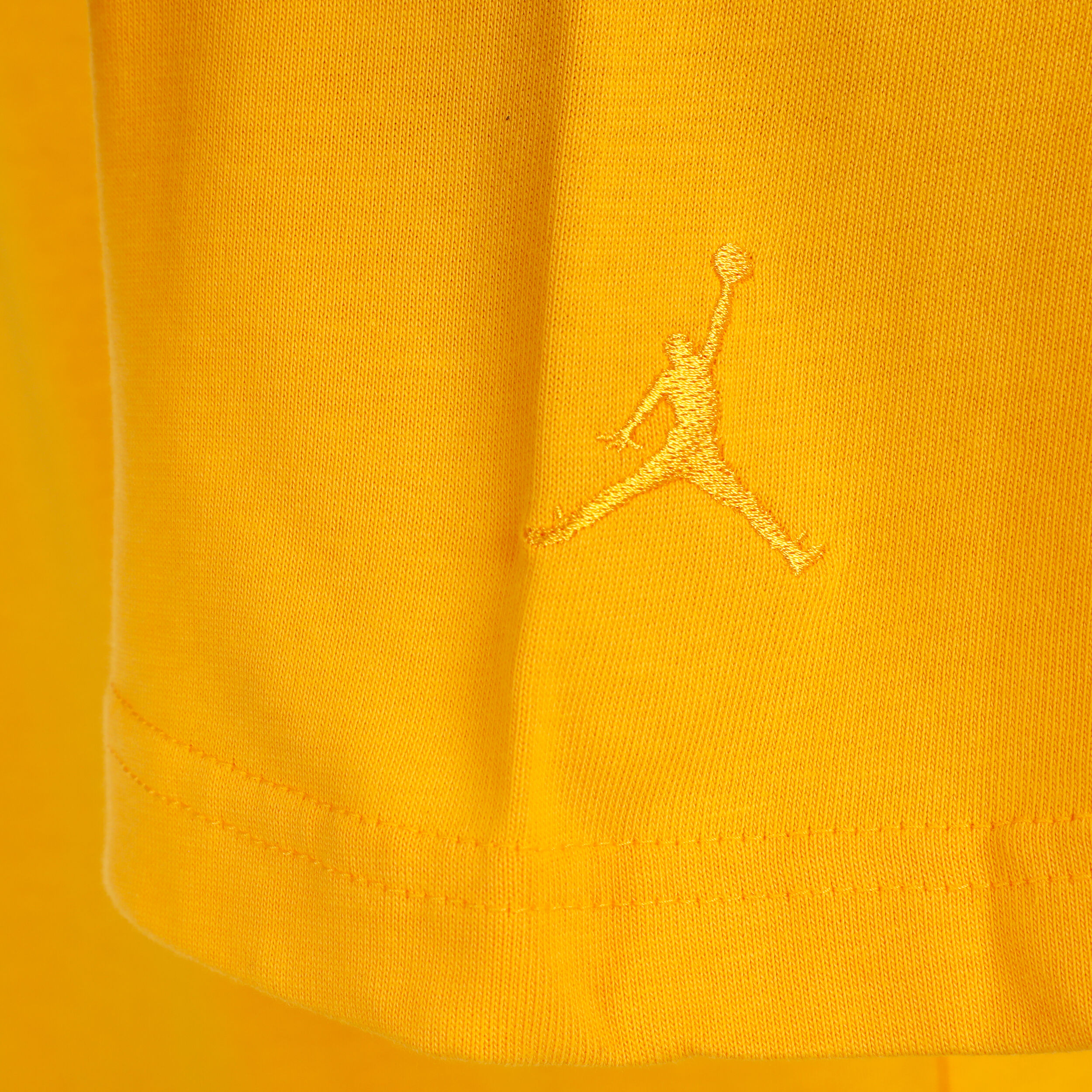 Nike yellow jordan top