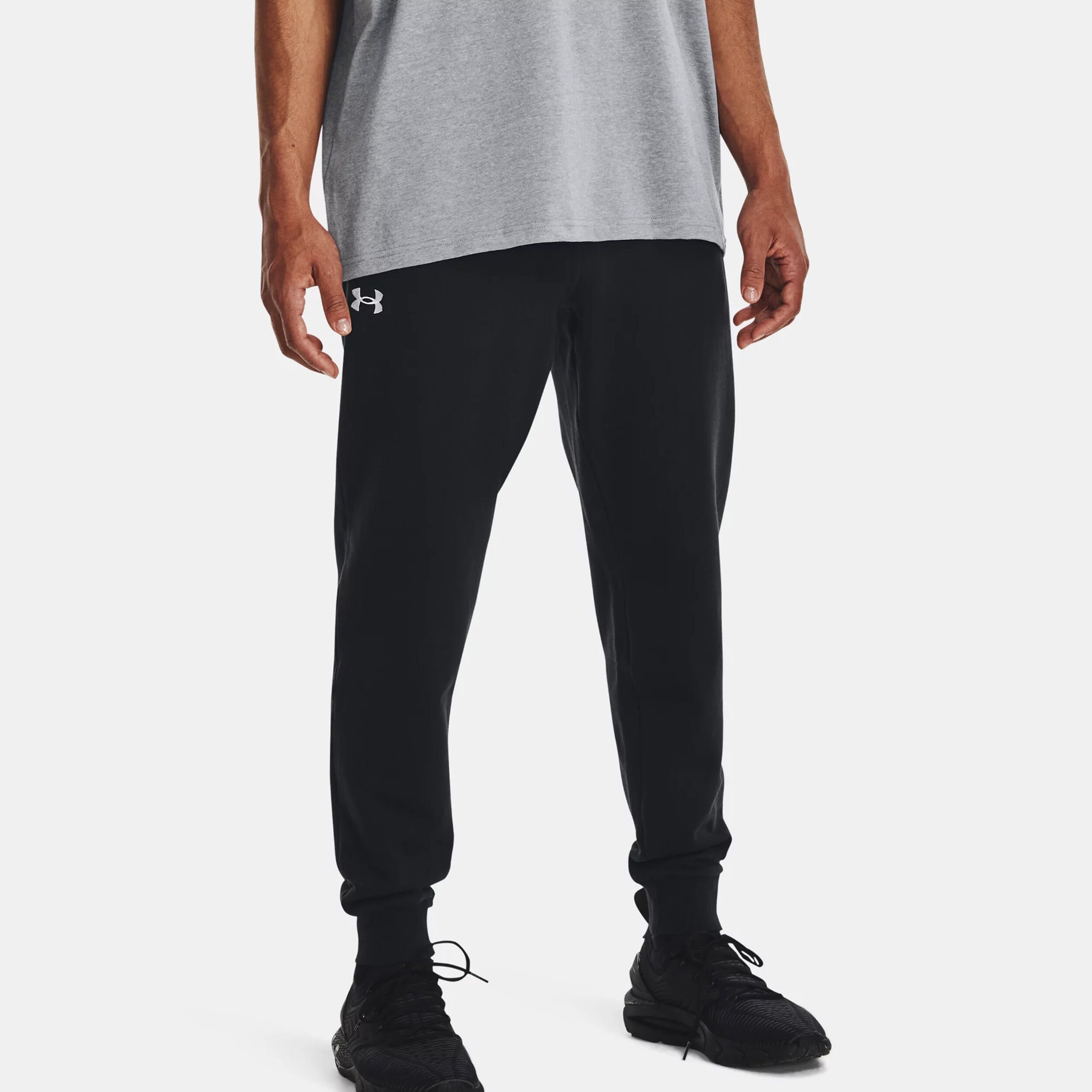 Buy Under Armour Rival Training Pants Men Black online Tennis Point UK