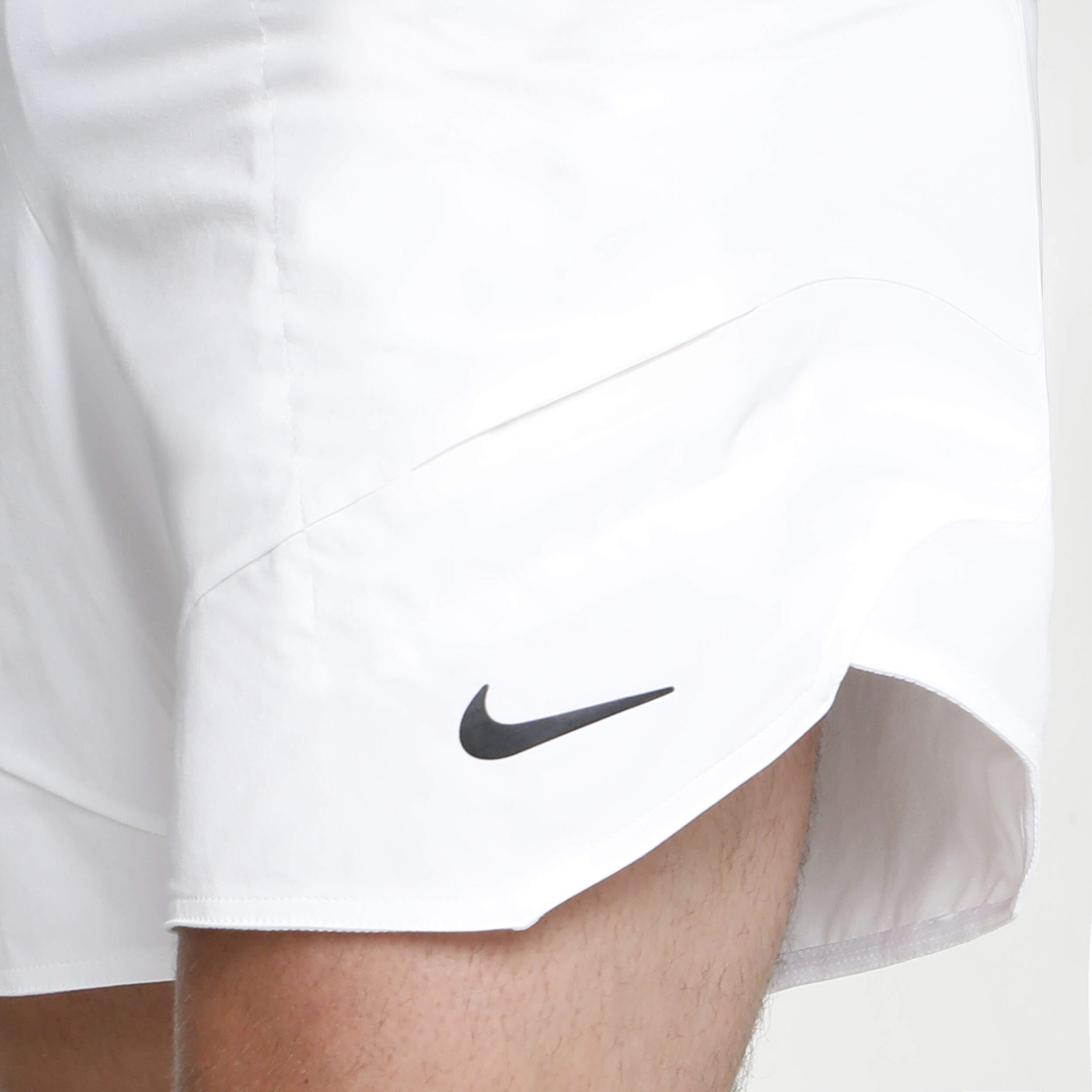 Buy Nike Dri Fit Advantage 7in Shorts Men White online Tennis