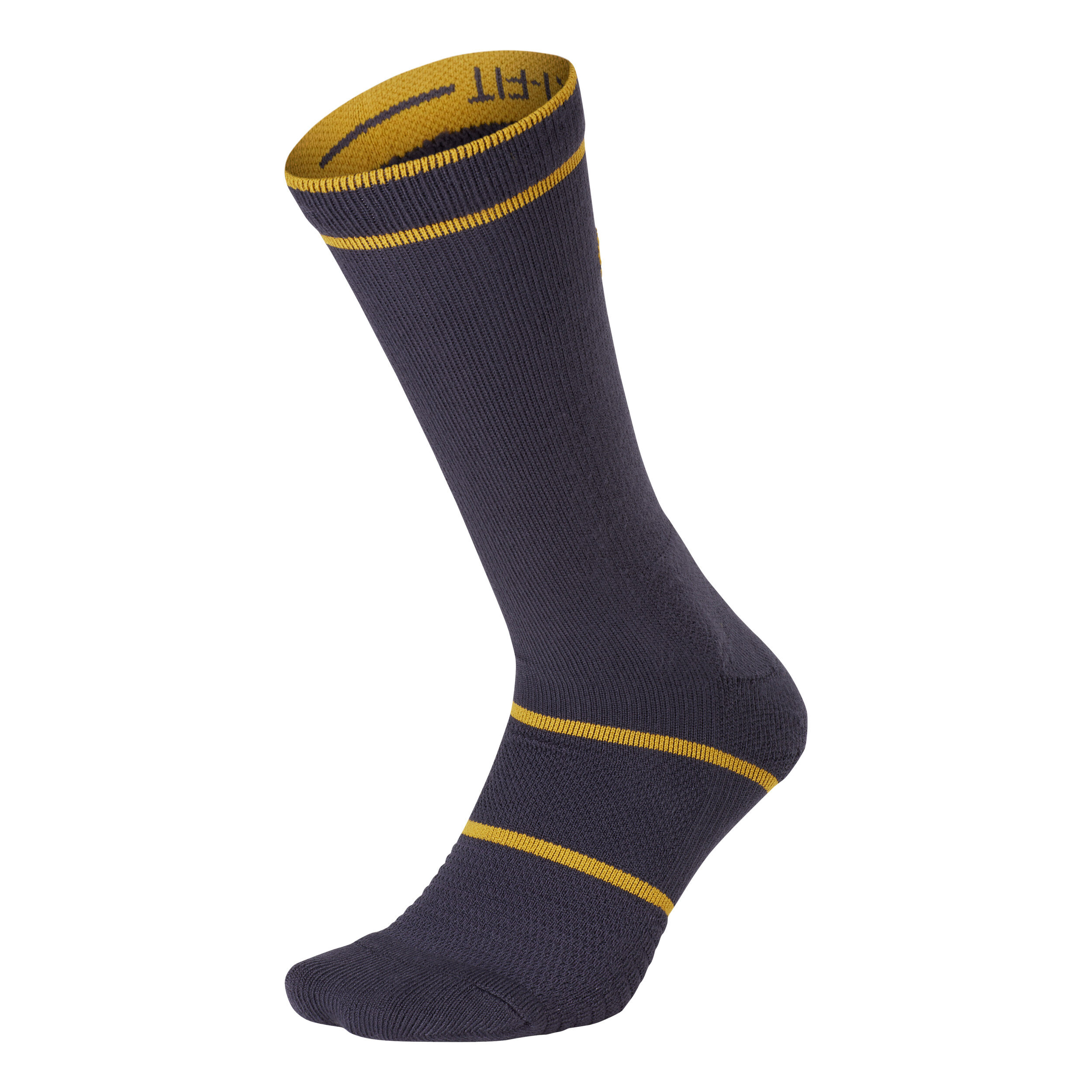 Nike court essentials crew socks discount