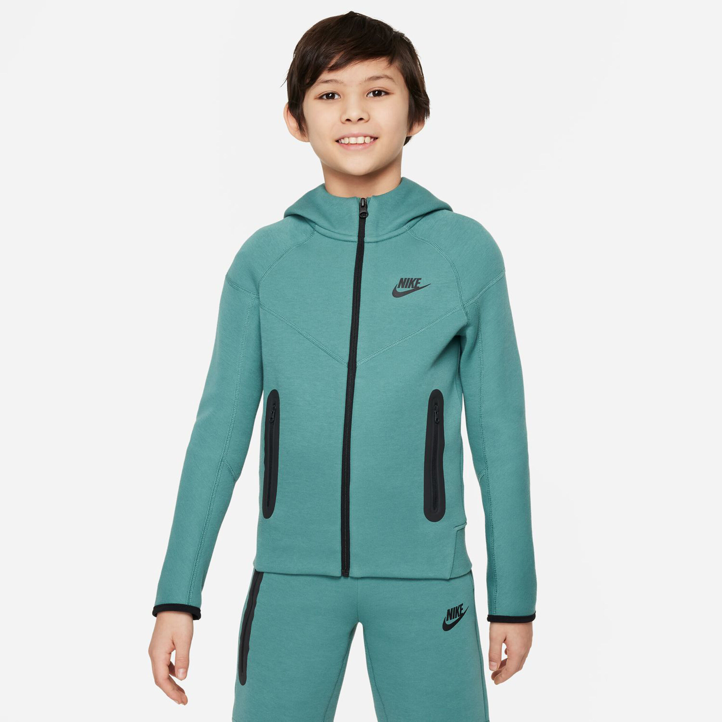 Cheap nike tech shop