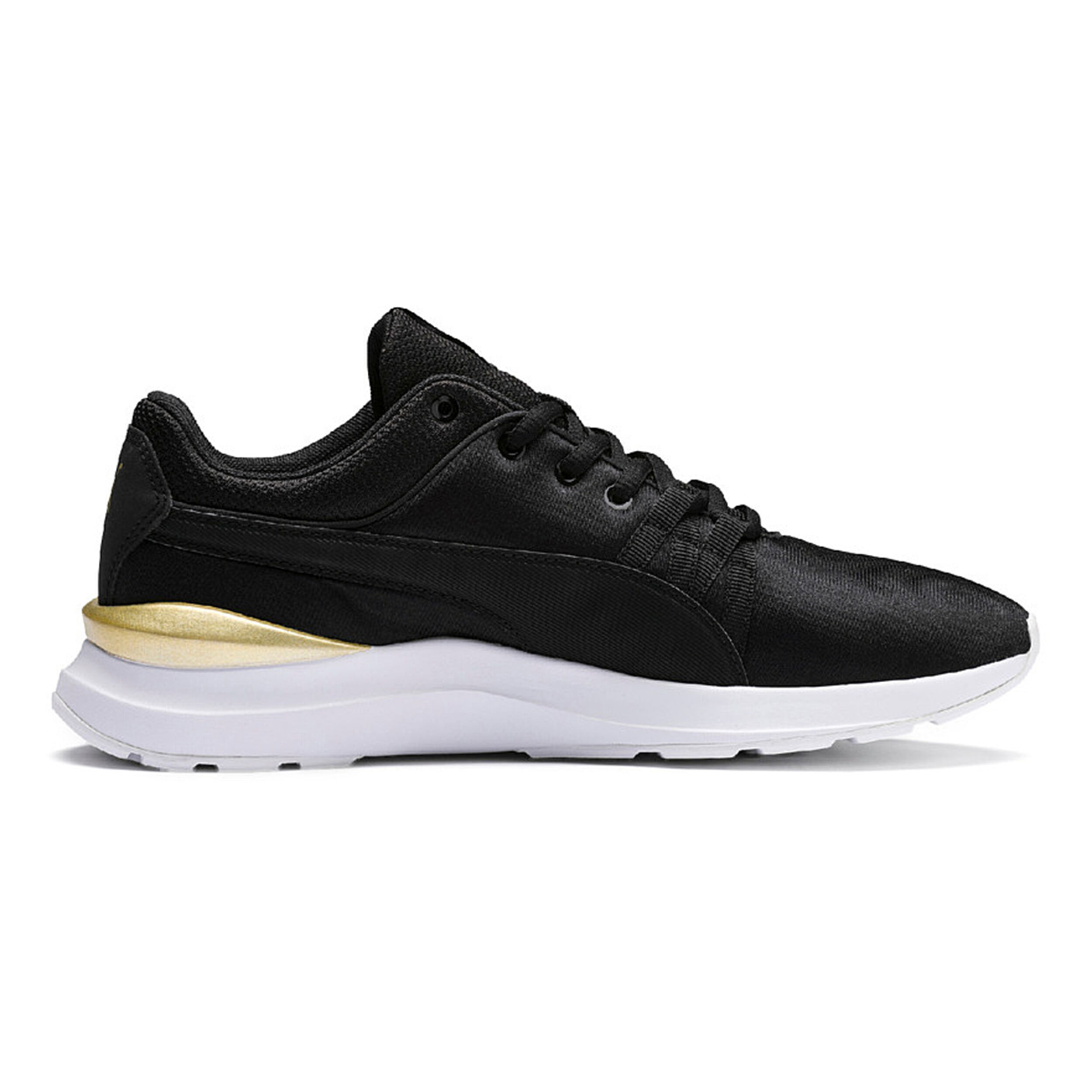 Adela puma online