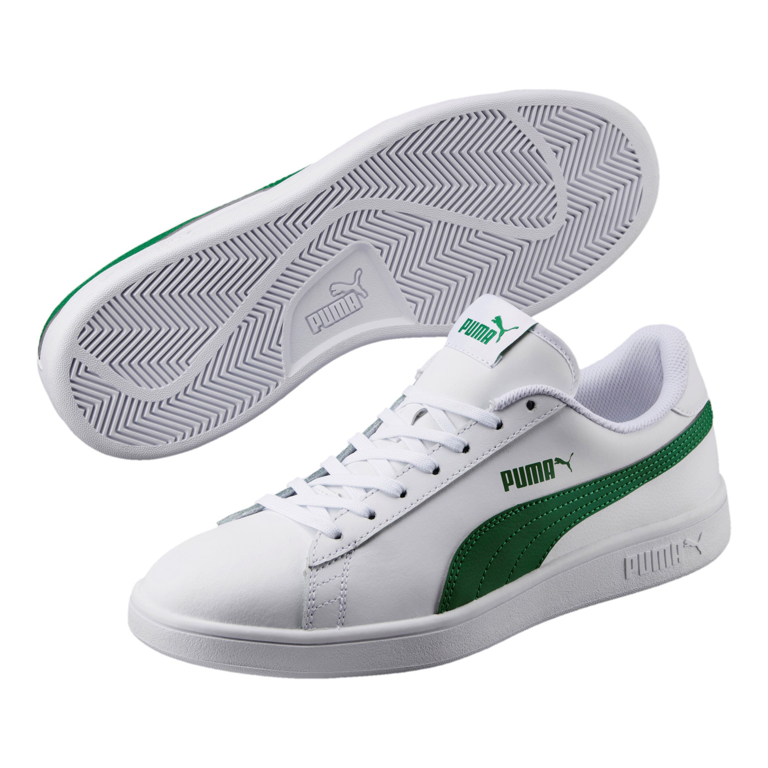Buy Puma Smash V2 L Sneakers Men White Green online Tennis Point UK