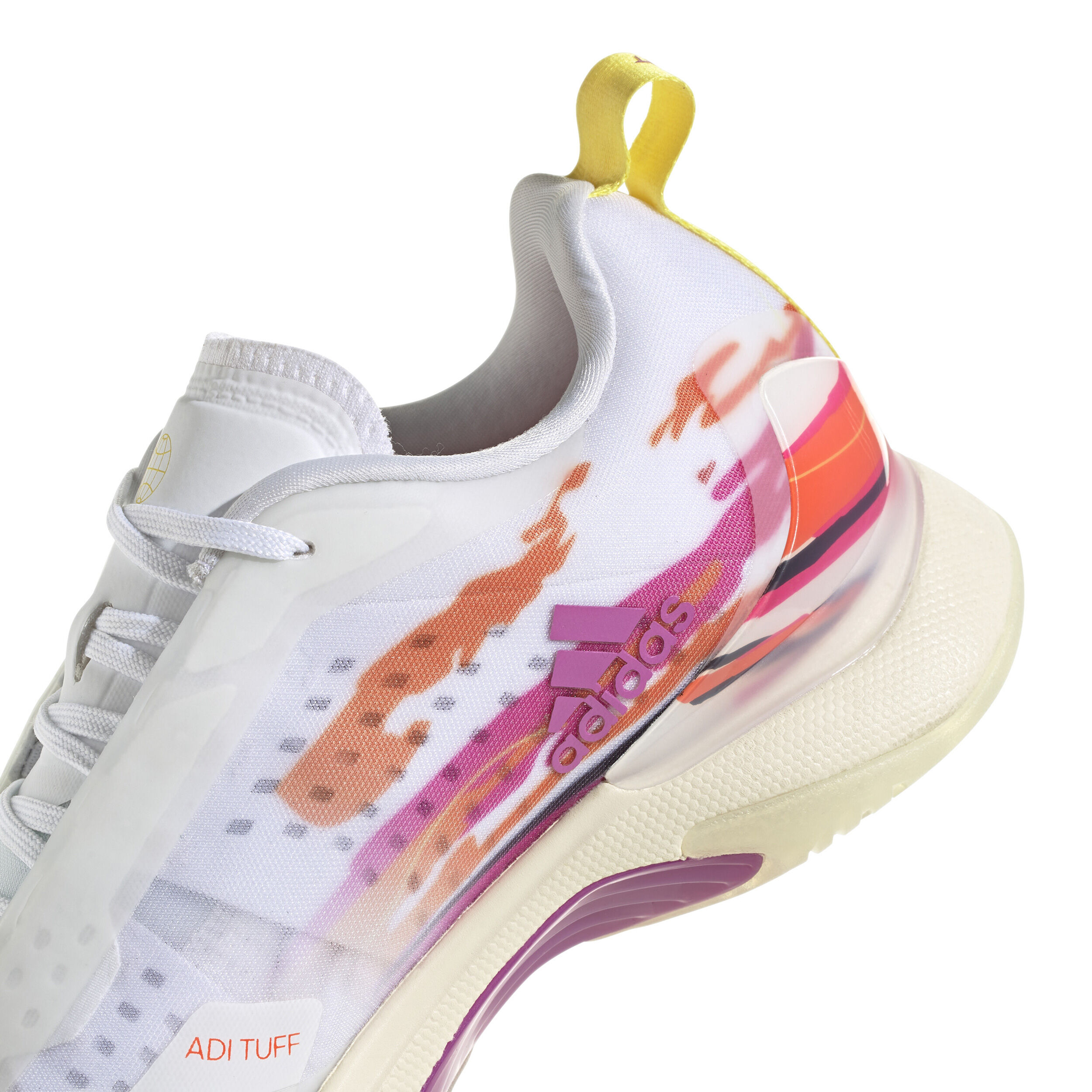 Tuffs white sports clearance shoes