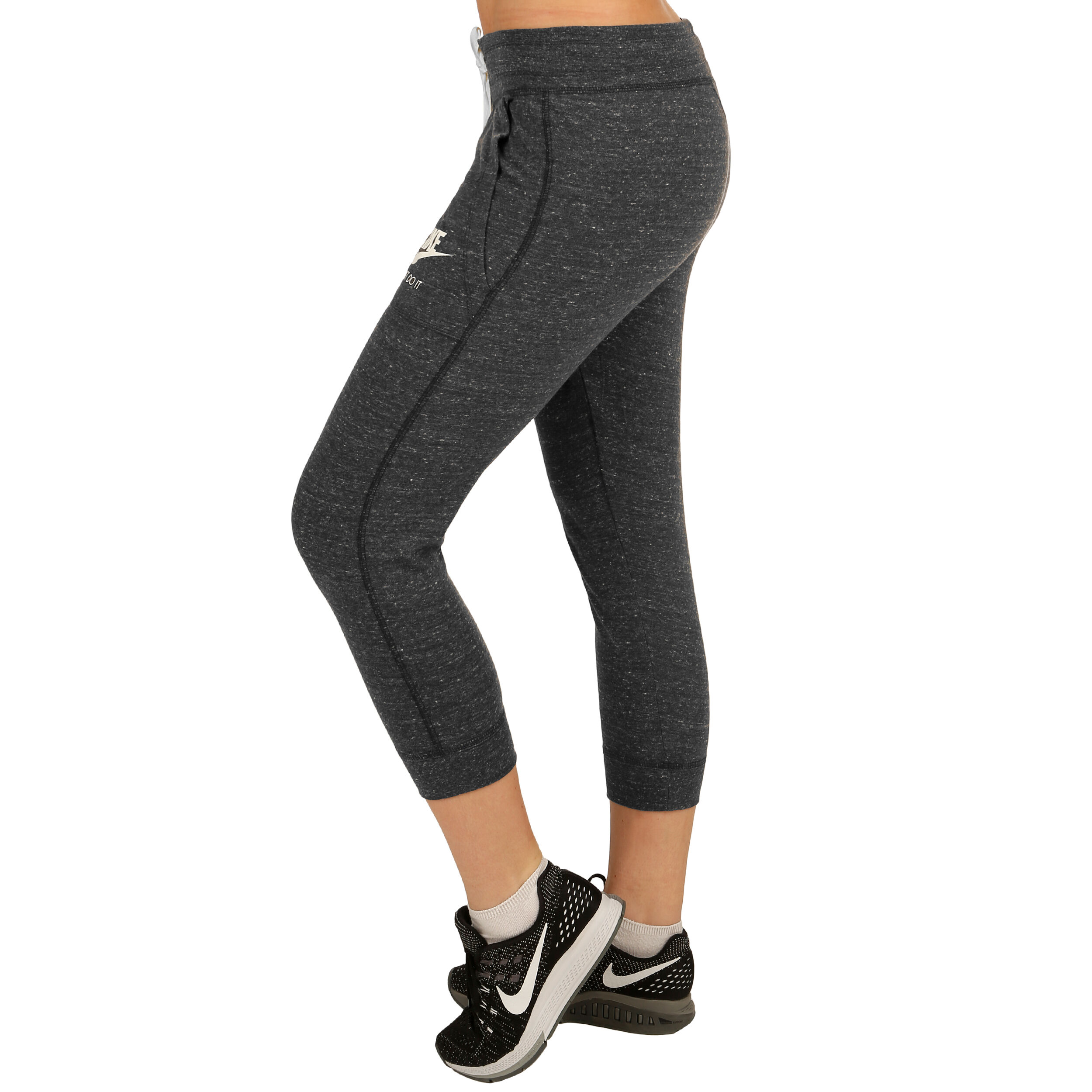 nike women's gym vintage capri pant