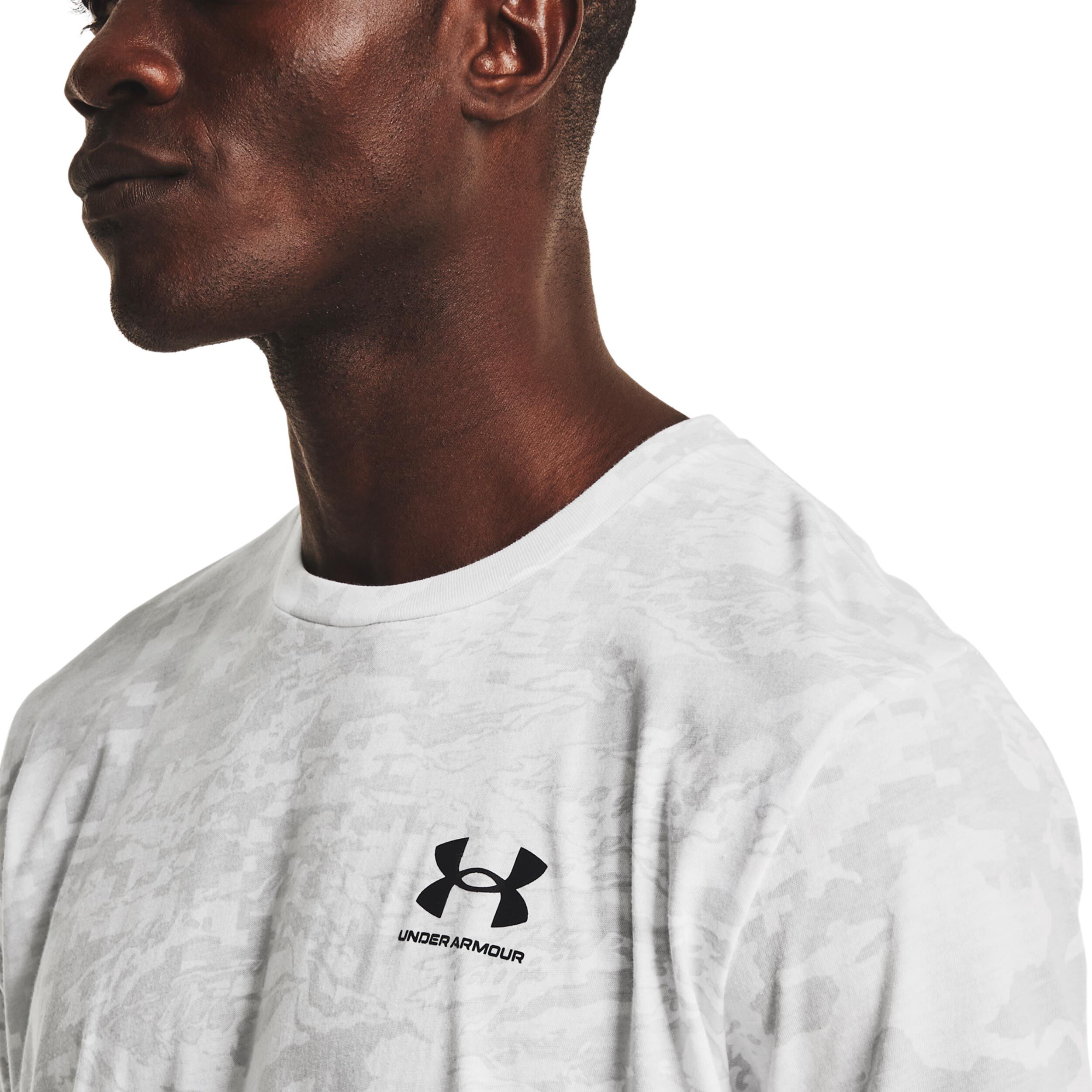 Buy Under Armour ABC Camo T Shirt Men White online Tennis Point UK