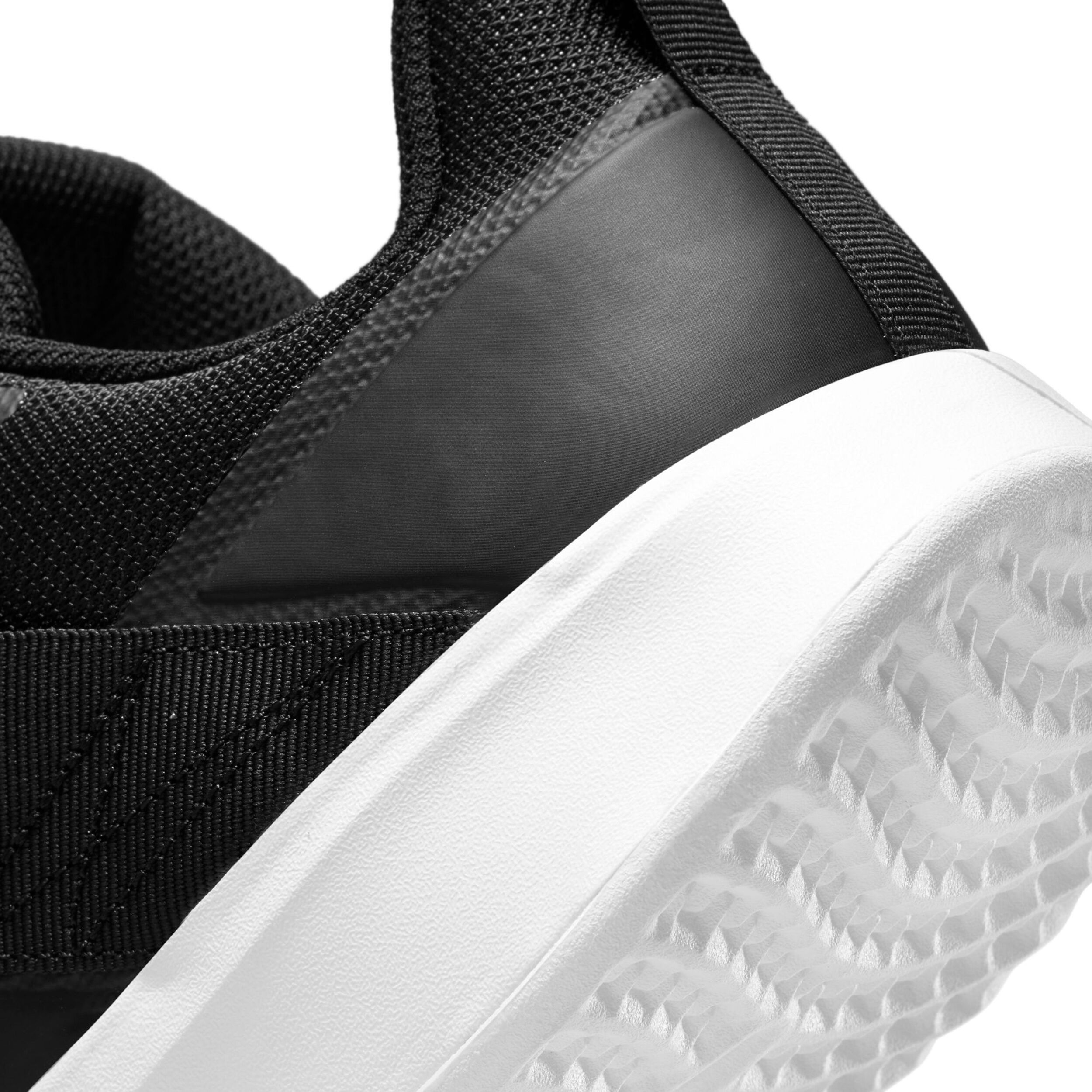 Nike vapor element store