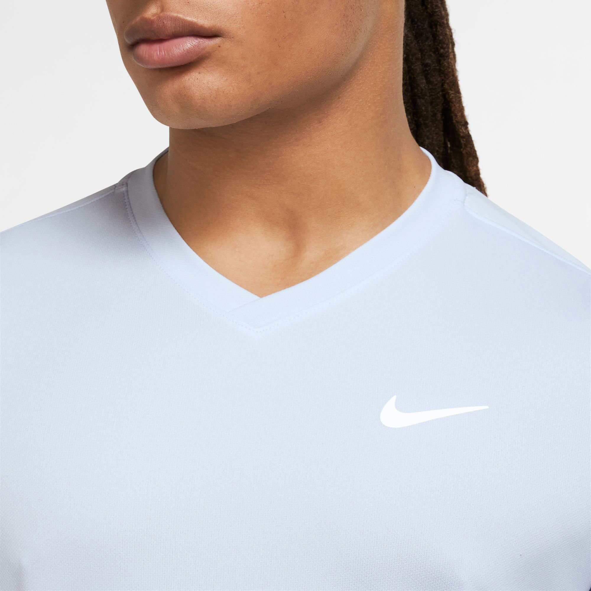 Mens white best sale nike top