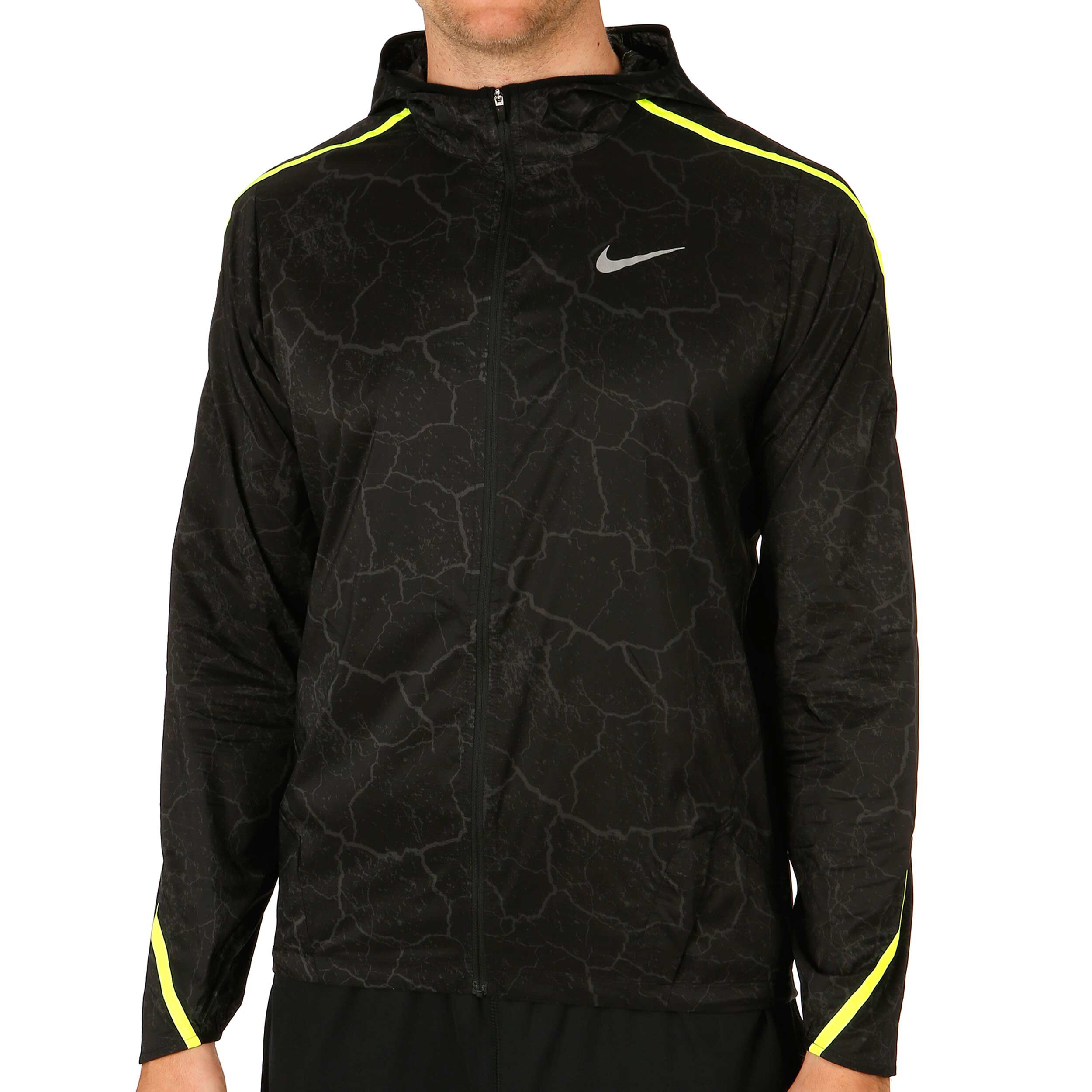 nike impossibly light jacket