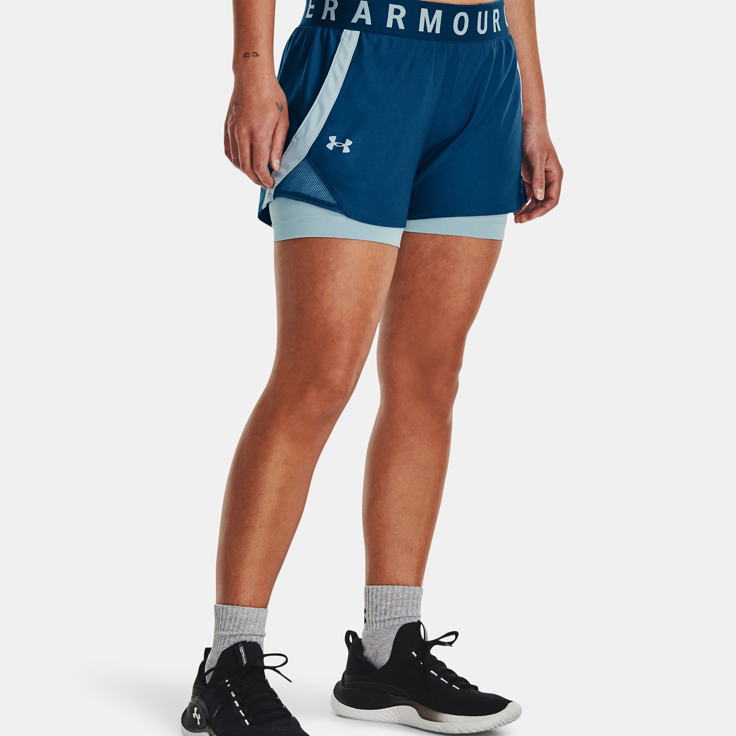 Womens under armour 2 in 1 shorts 2025