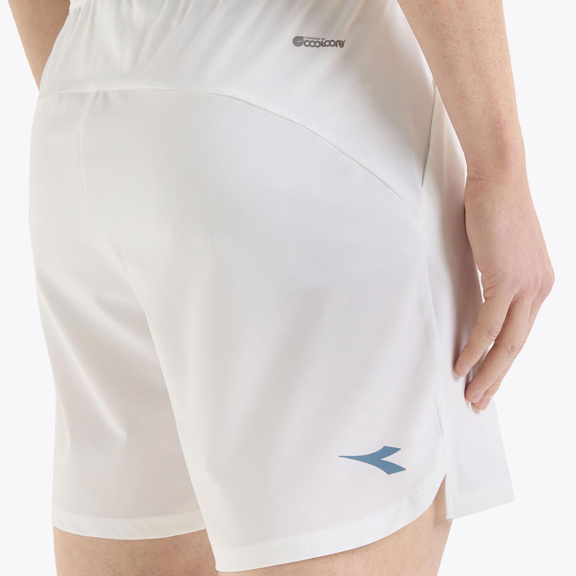 Diadora
