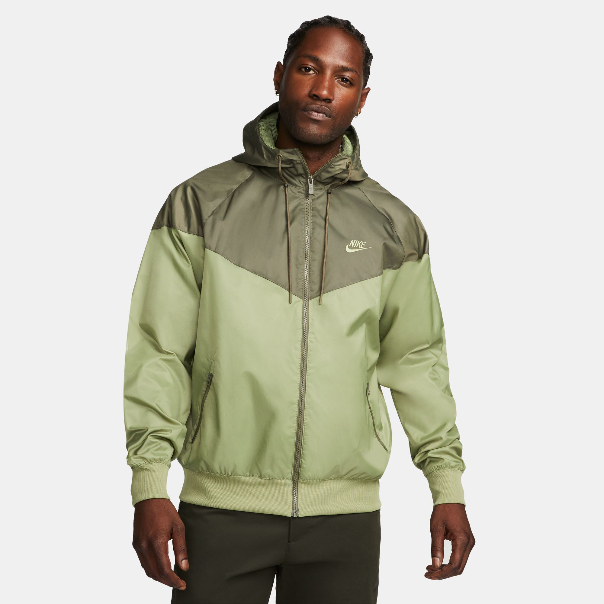 Heritage Essentials Windrunner Training Jacket Men Green Olive