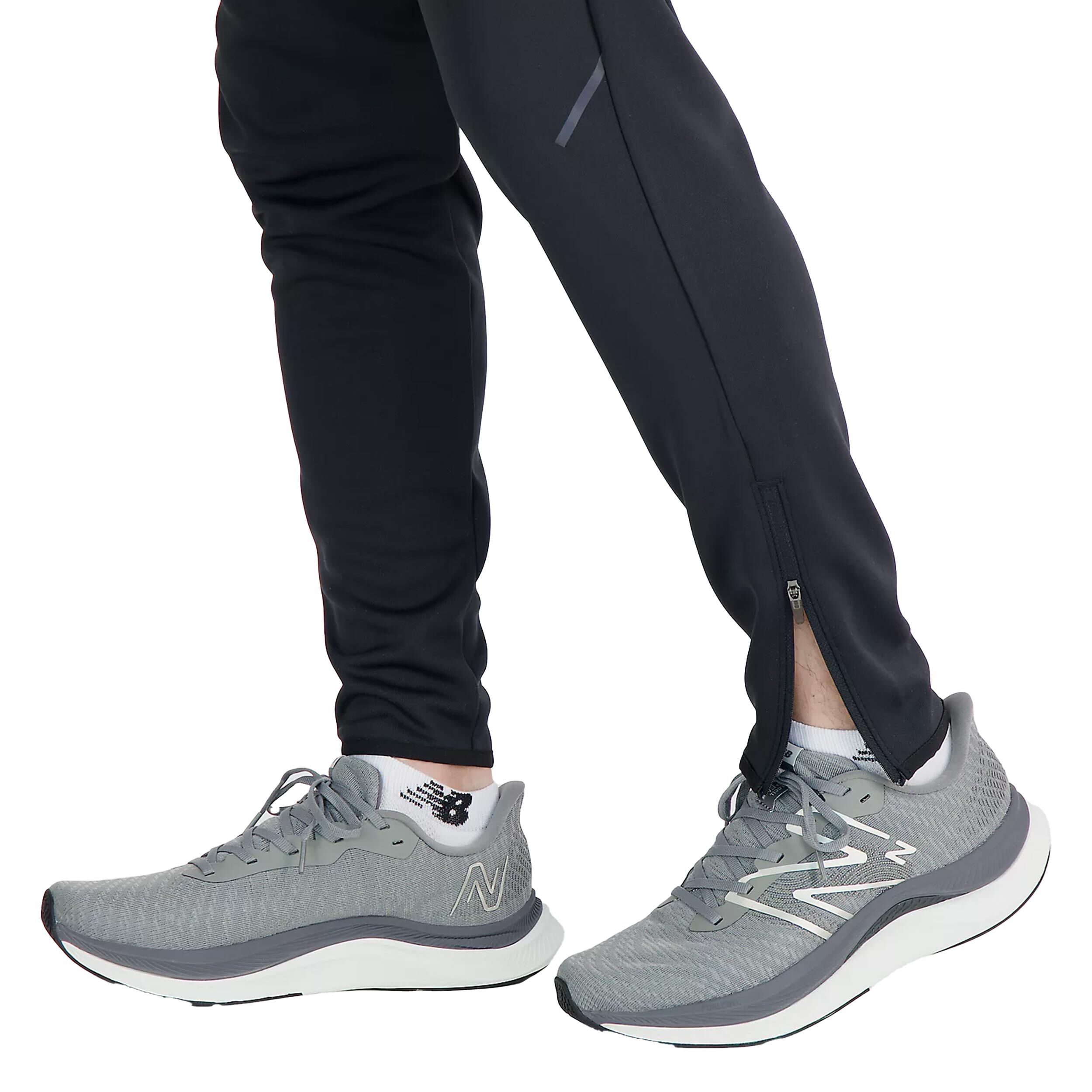 Buy New Balance Tenacity Training Pants Men Black online Tennis Point UK