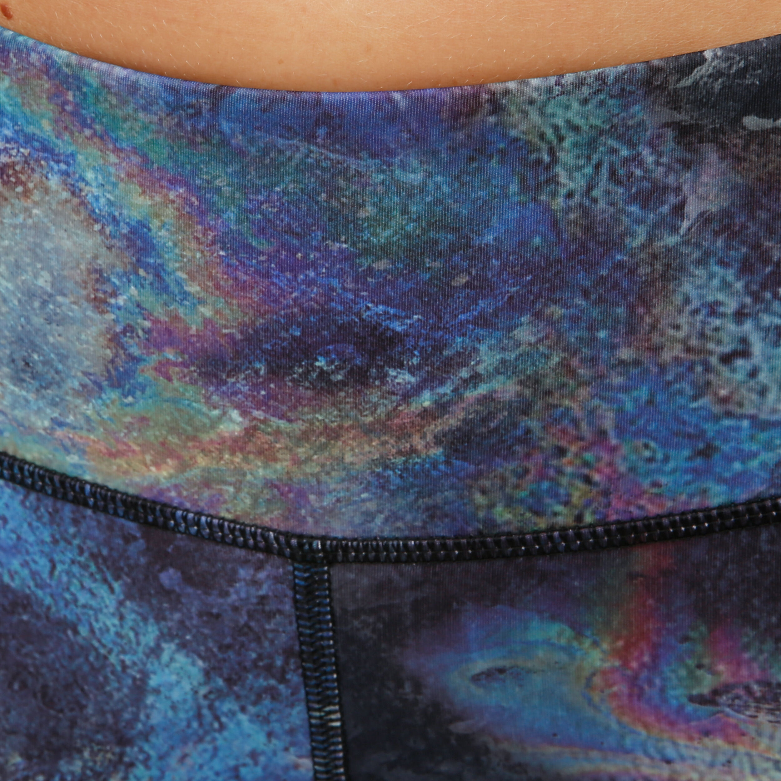 Lux Bold Oil Slick Tight Women Black Blue