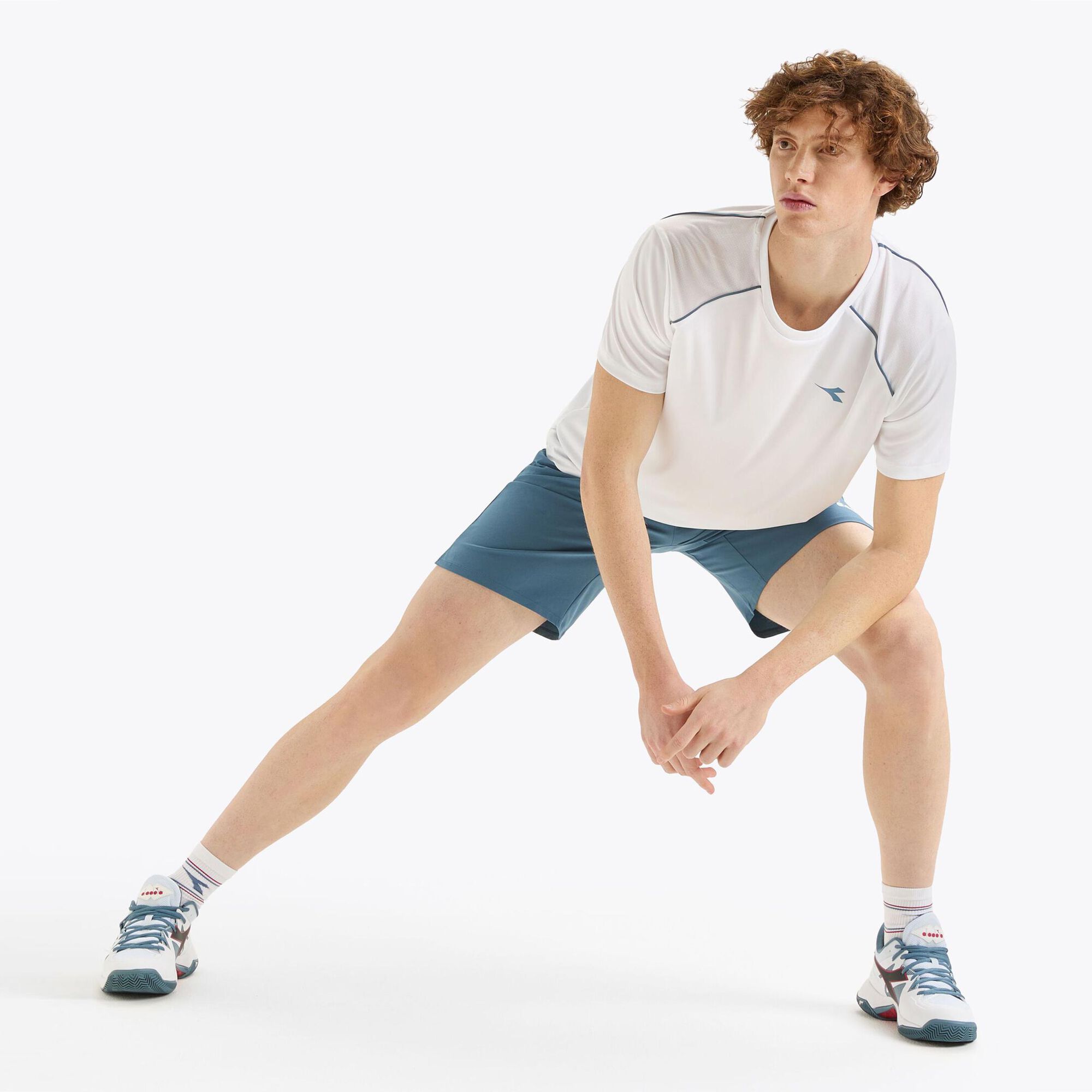 Diadora