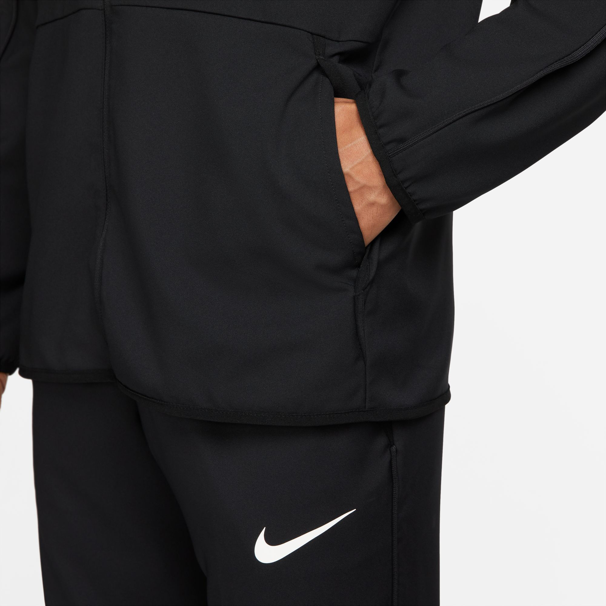 Nike sphere deals hybrid jacket