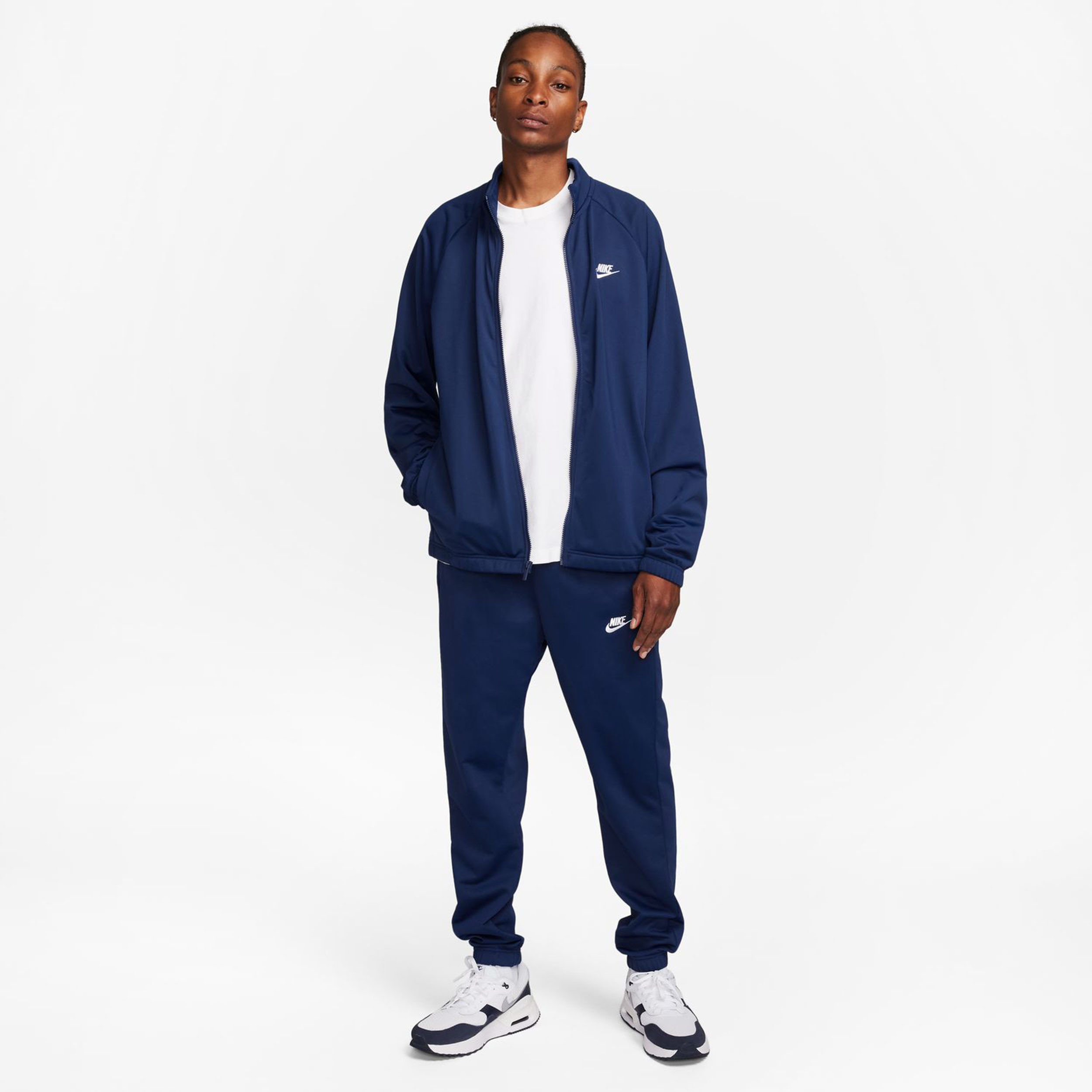 Buy Nike Club Tracksuit Men Dark Blue White online Tennis Point UK