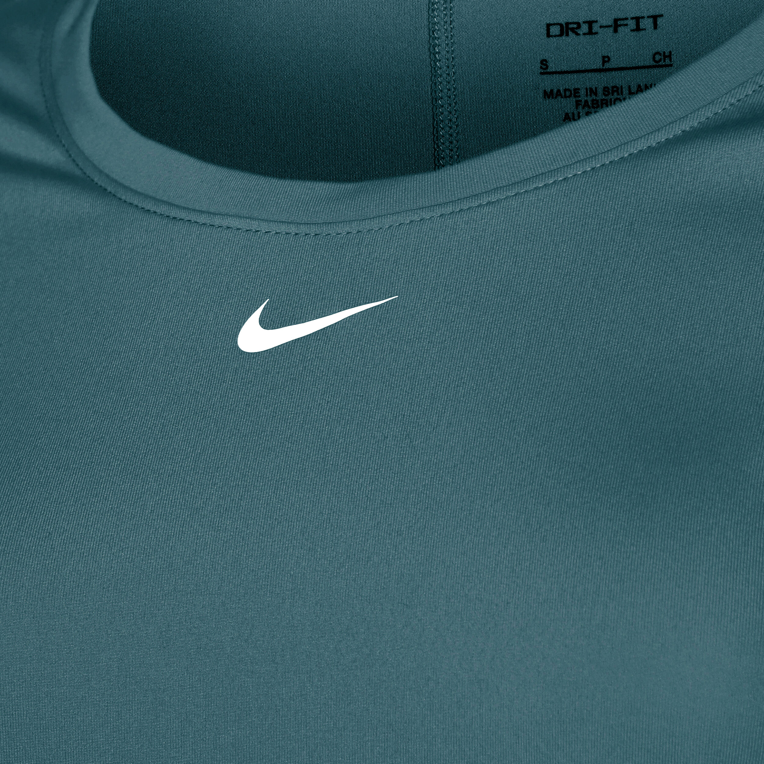 Buy Nike Dri Fit One Standard Long Sleeve Women Green White online Tennis Point UK