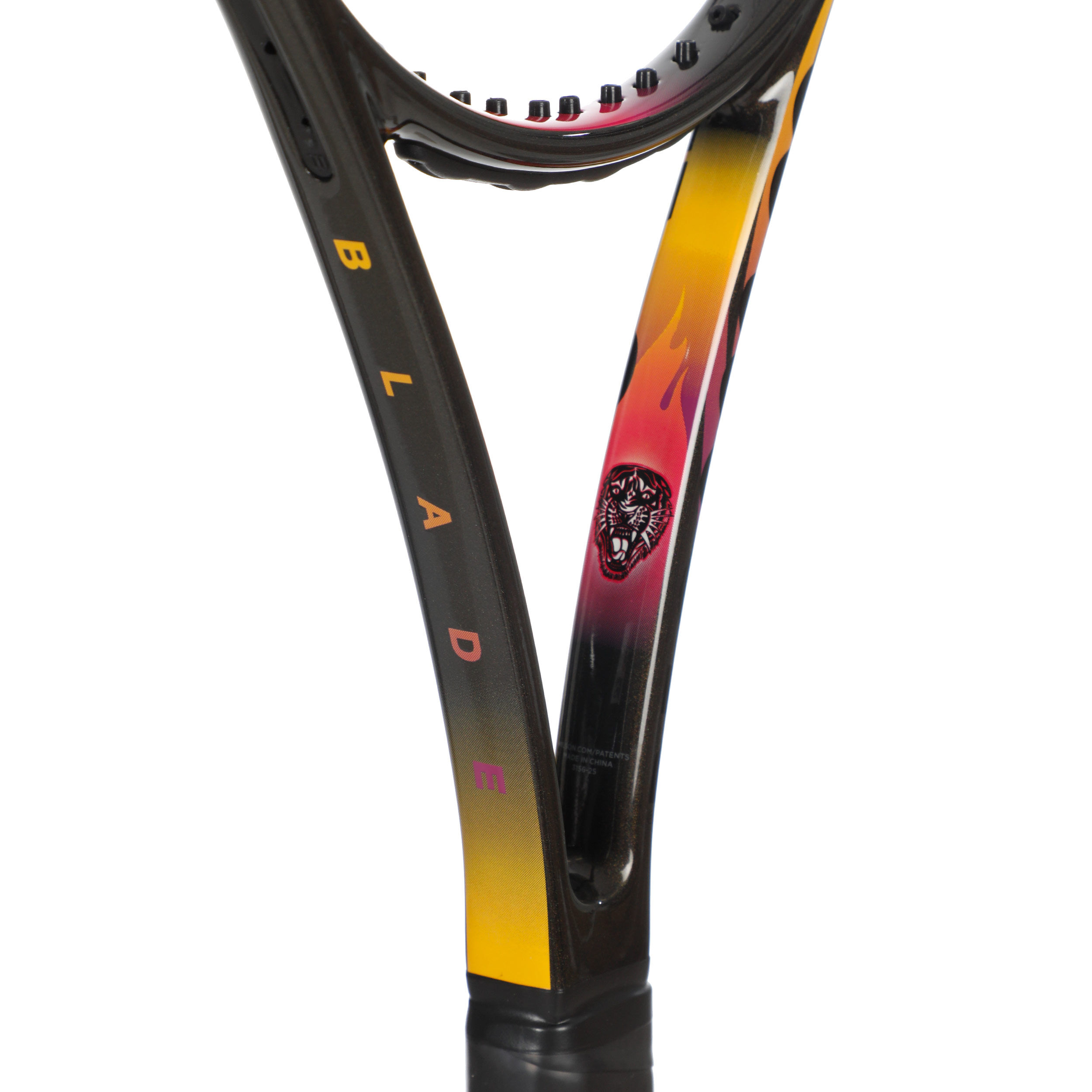 新品BLADE 98 V9 16X19 FIGHTER Saby Edition Wilson Blade 98 (16x19) V9 Fighter Edition, Co-designed with