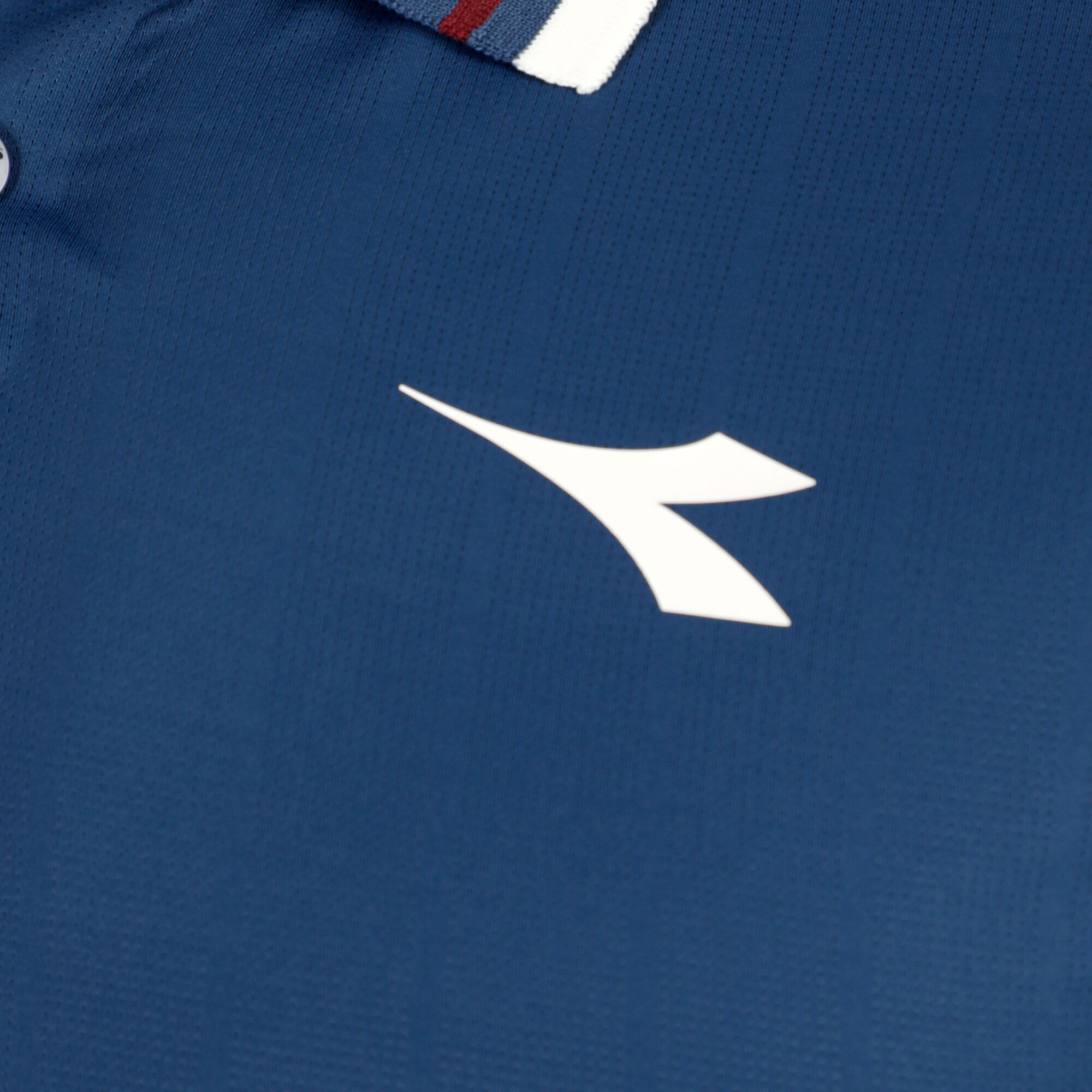 Diadora