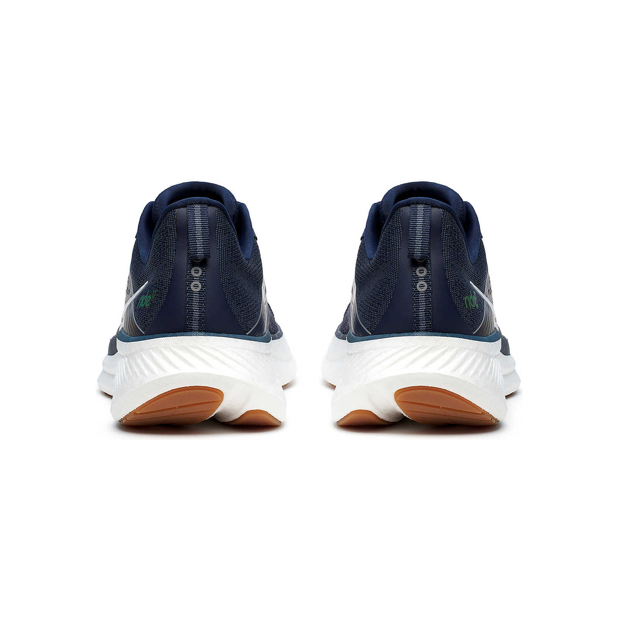 Saucony