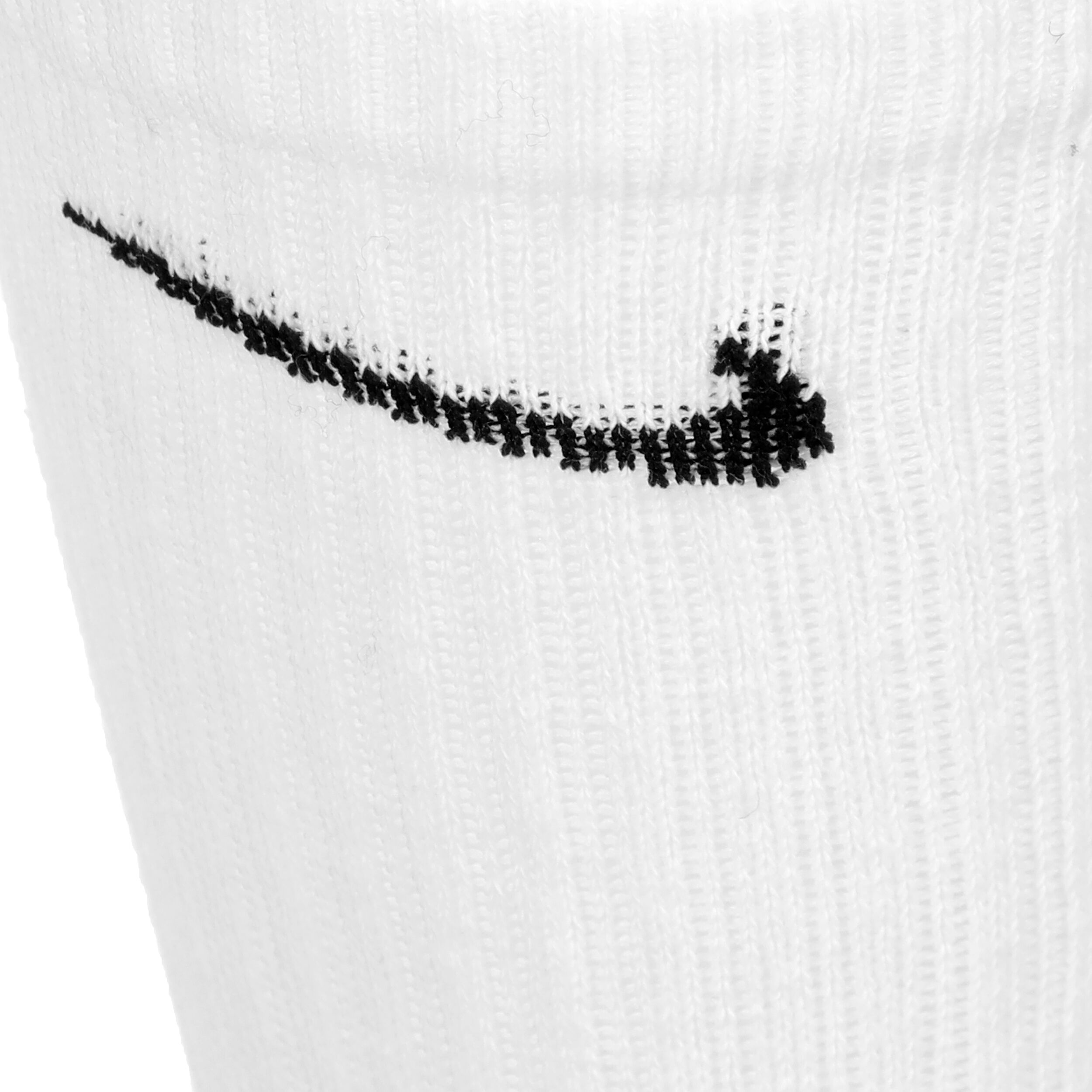 Buy Nike Everyday Cush Crew Sports Socks 3 Pack White Black online Tennis Point UK