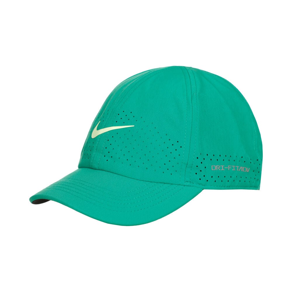 Nike Dri-Fit Advantage Club Cap green