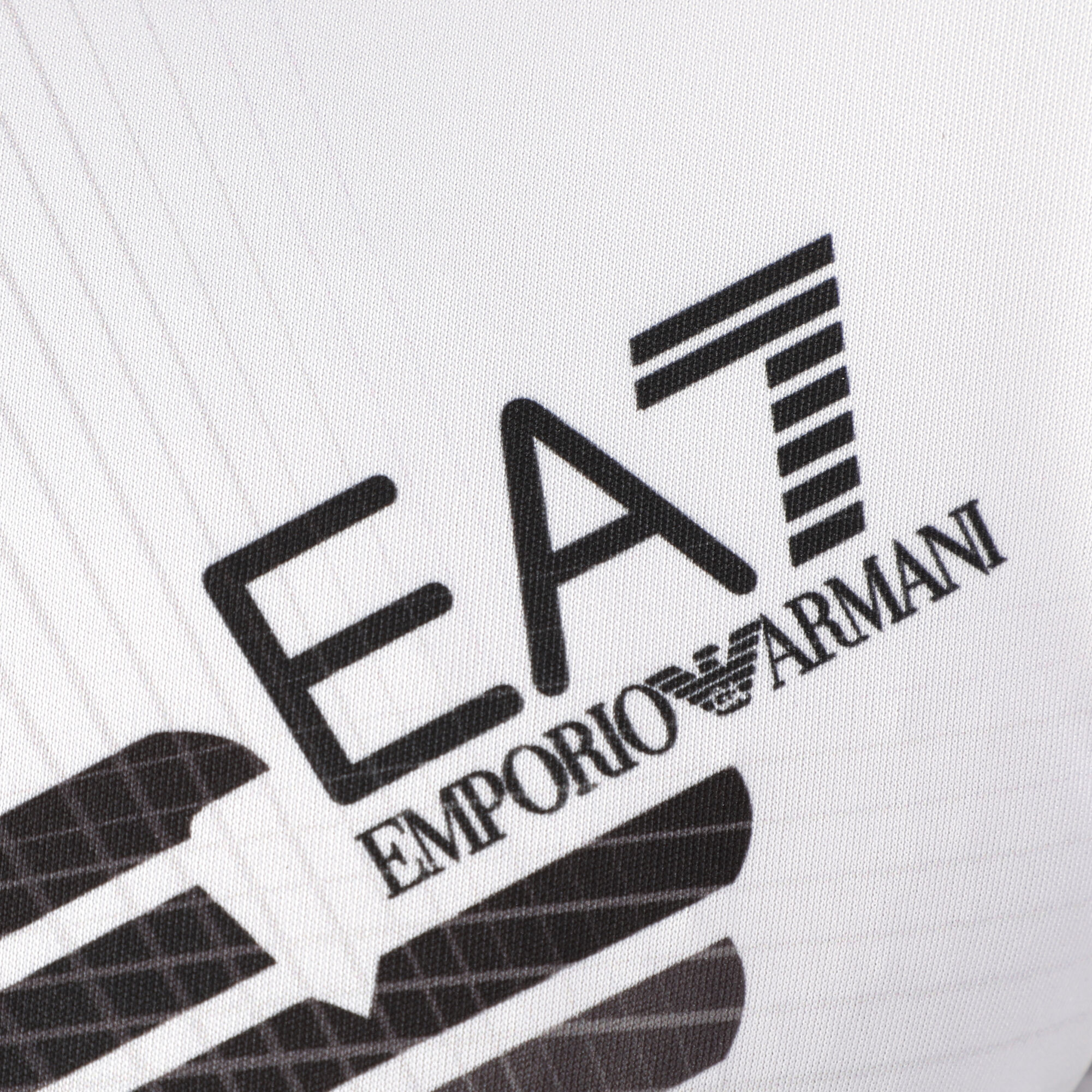 EA7