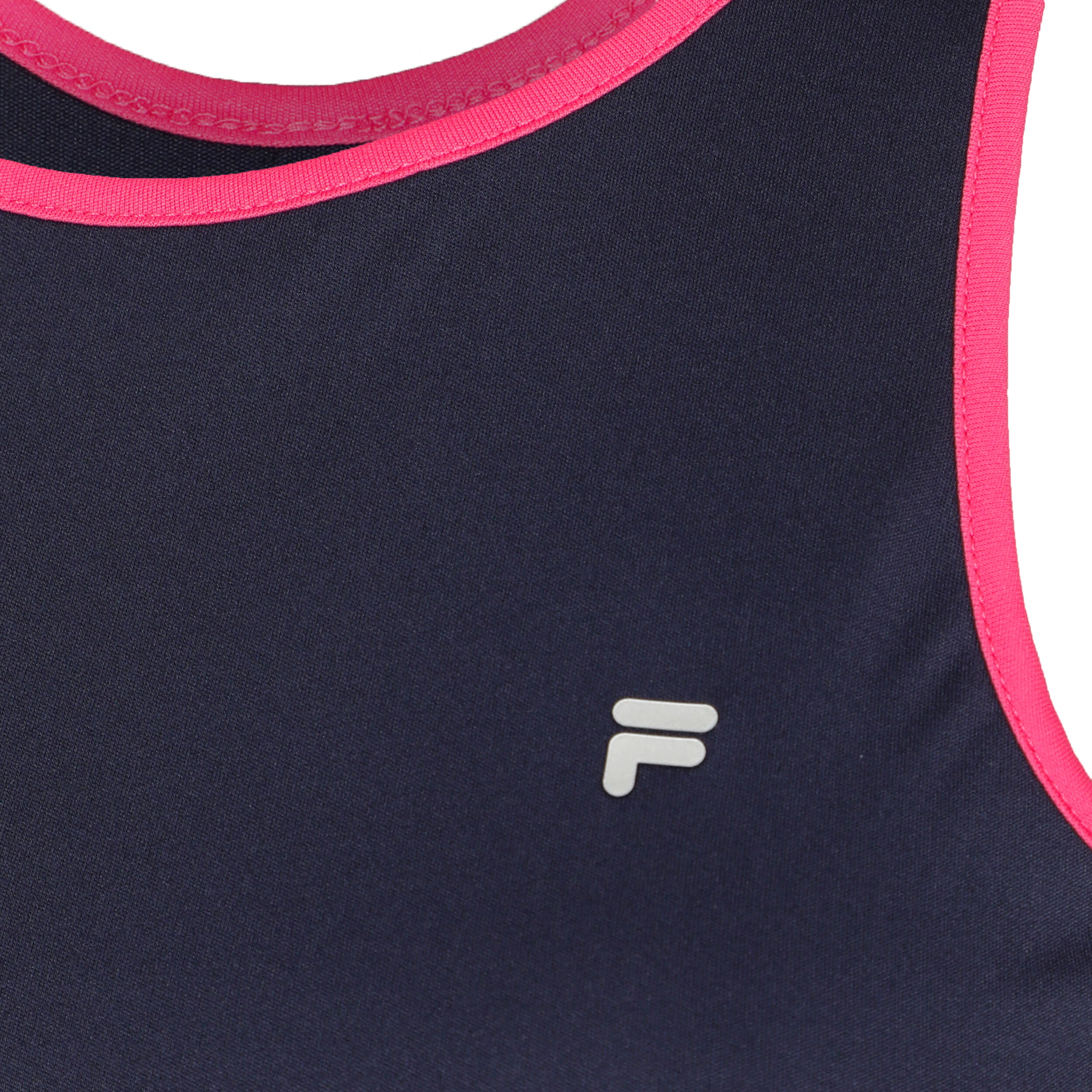 Fila tank outlet