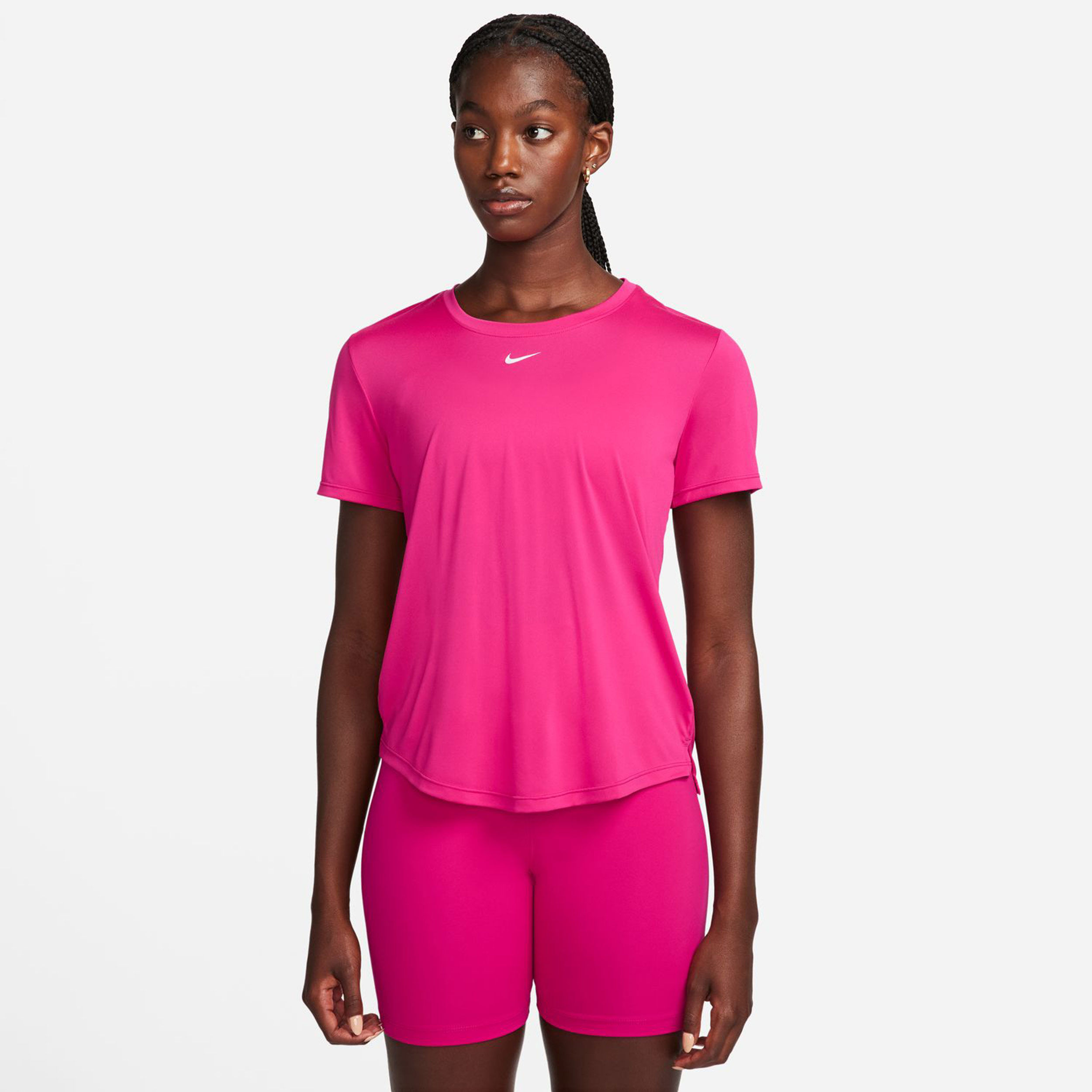 Pink nike dri fit t shirt new arrivals